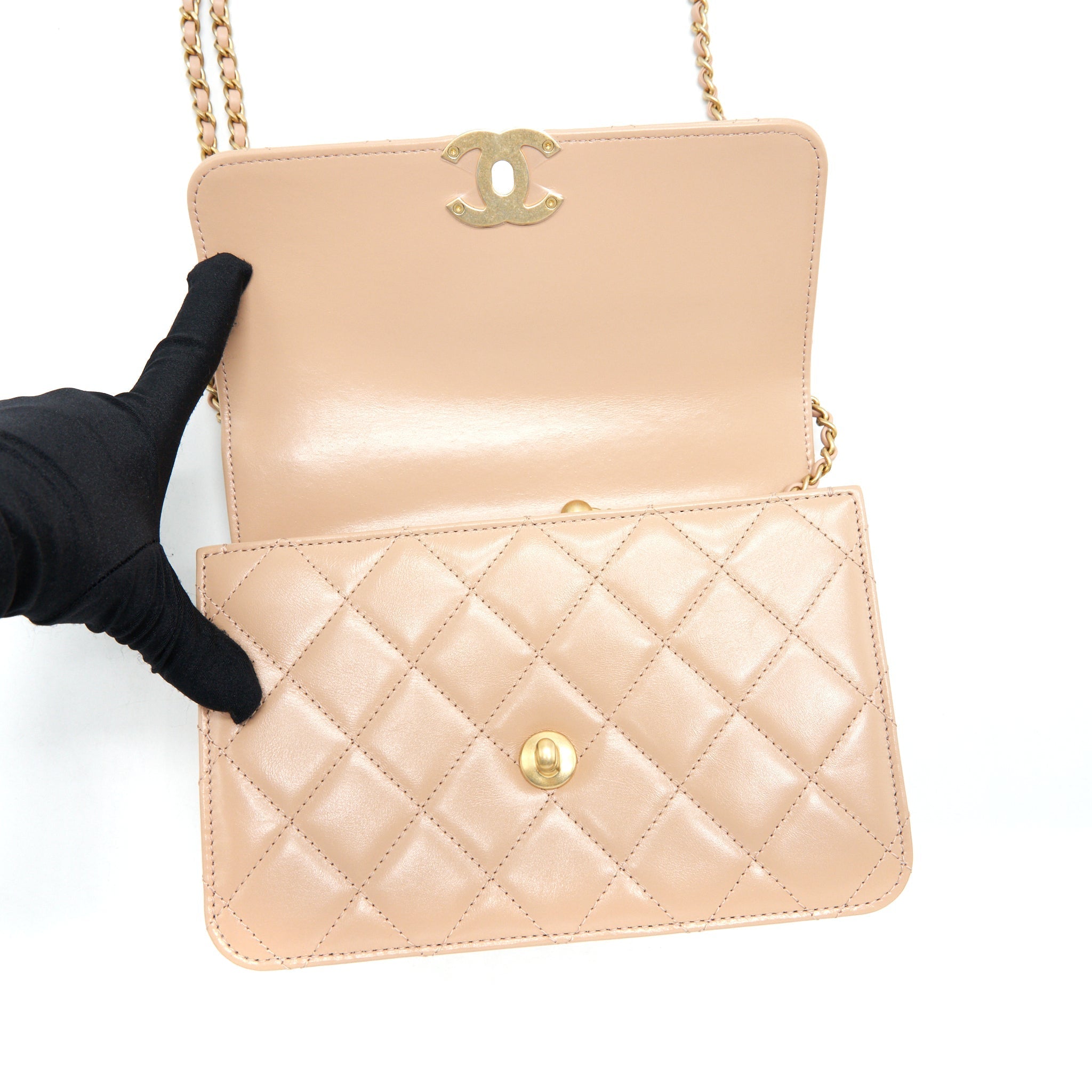 CHANEL 21A GOLD CRUSH FLAP BAG CALFSKIN BEIGE GHW