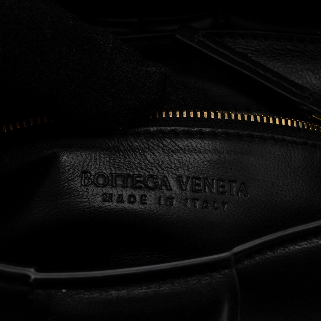 BOTTEGA VENETA PADDED CASSETTE LAMBSKIN BLACK GHW