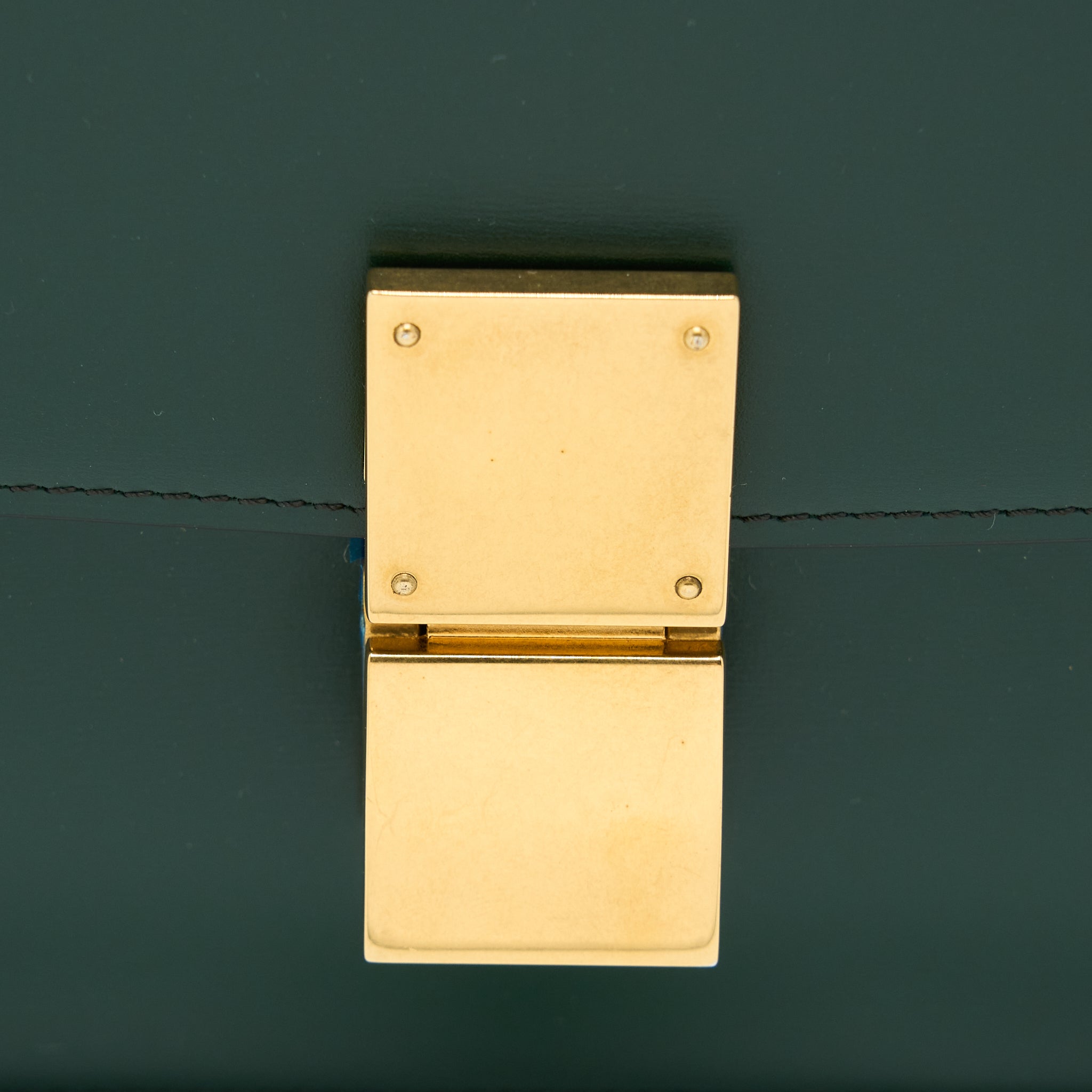 CELINE MEDIUM CLASSIC BOX BAG CALFSKIN GREEN GHW