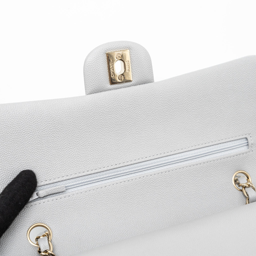 CHANEL CLASSIC MEDIUM DOUBLE FLAP BAG CAVIAR LIGHT GREY LGHW (MICROCHIP)