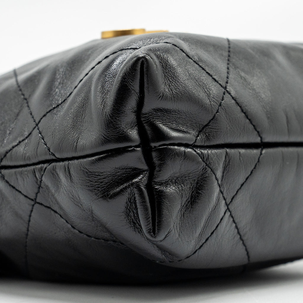 CHANEL MINI 22 BAG SHINY CALFSKIN BLACK GHW (MICROCHIP)