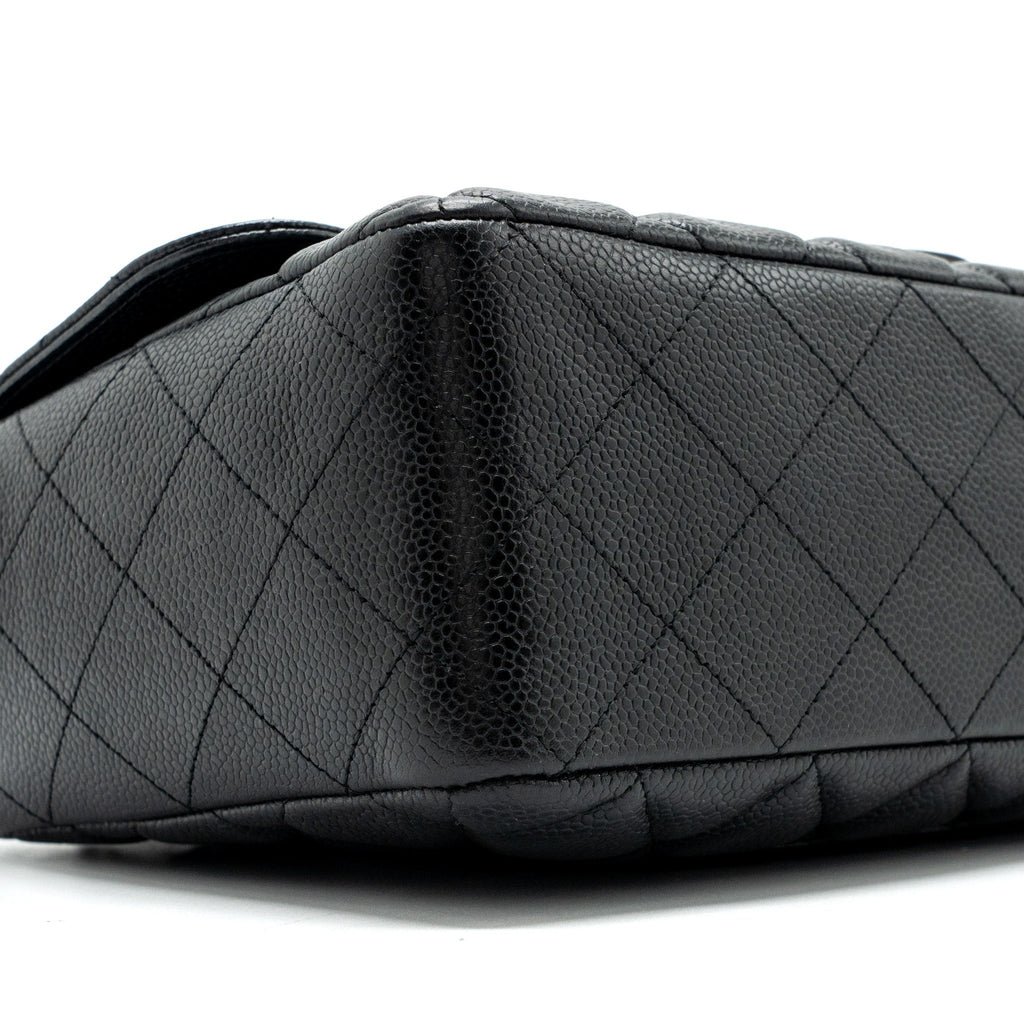 CHANEL CLASSIC JUMBO SINGLE FLAP BAG CAVIAR BLACK SHW