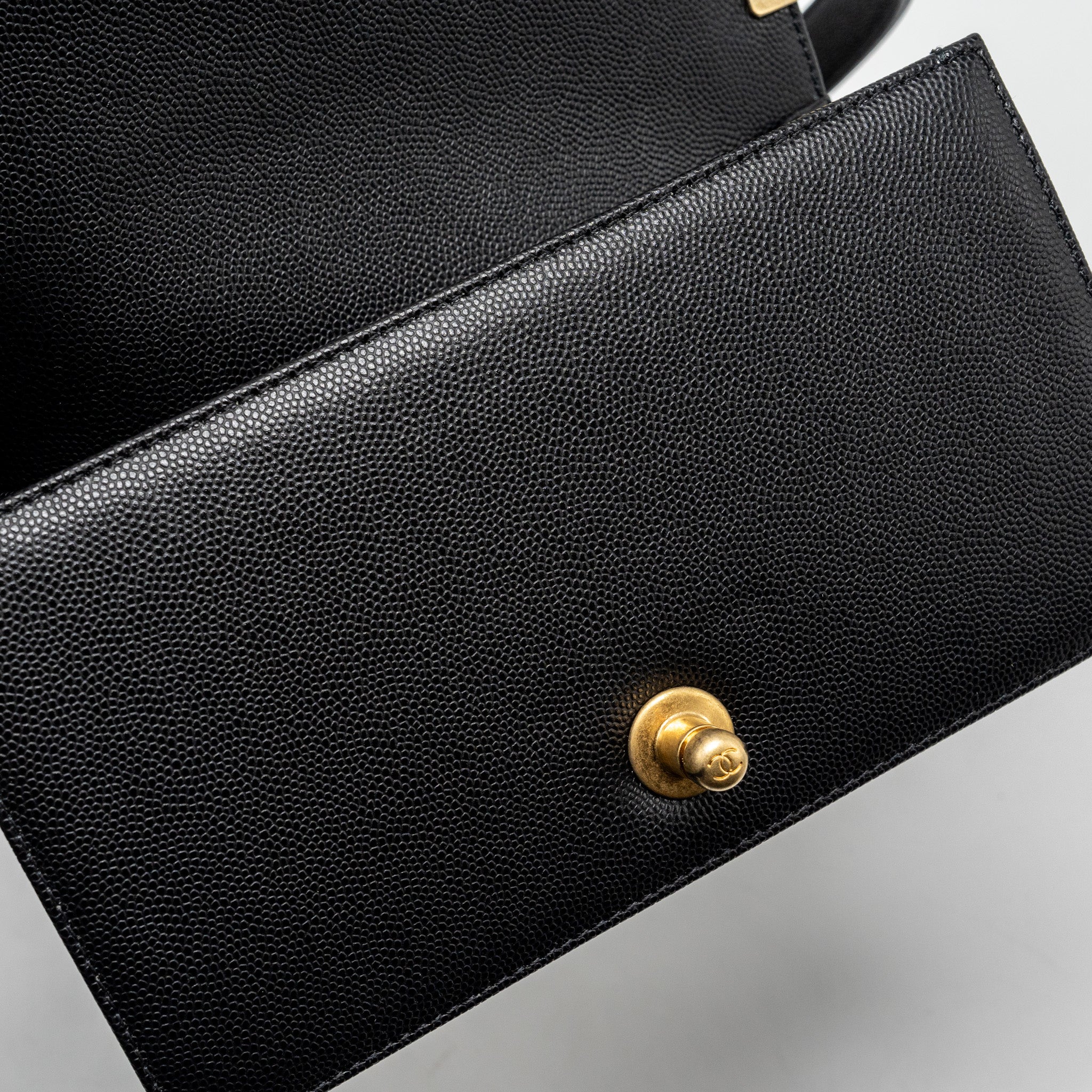 CHANEL SMALL BOY BAG CAVIAR BLACK GHW(MICROCHIP)