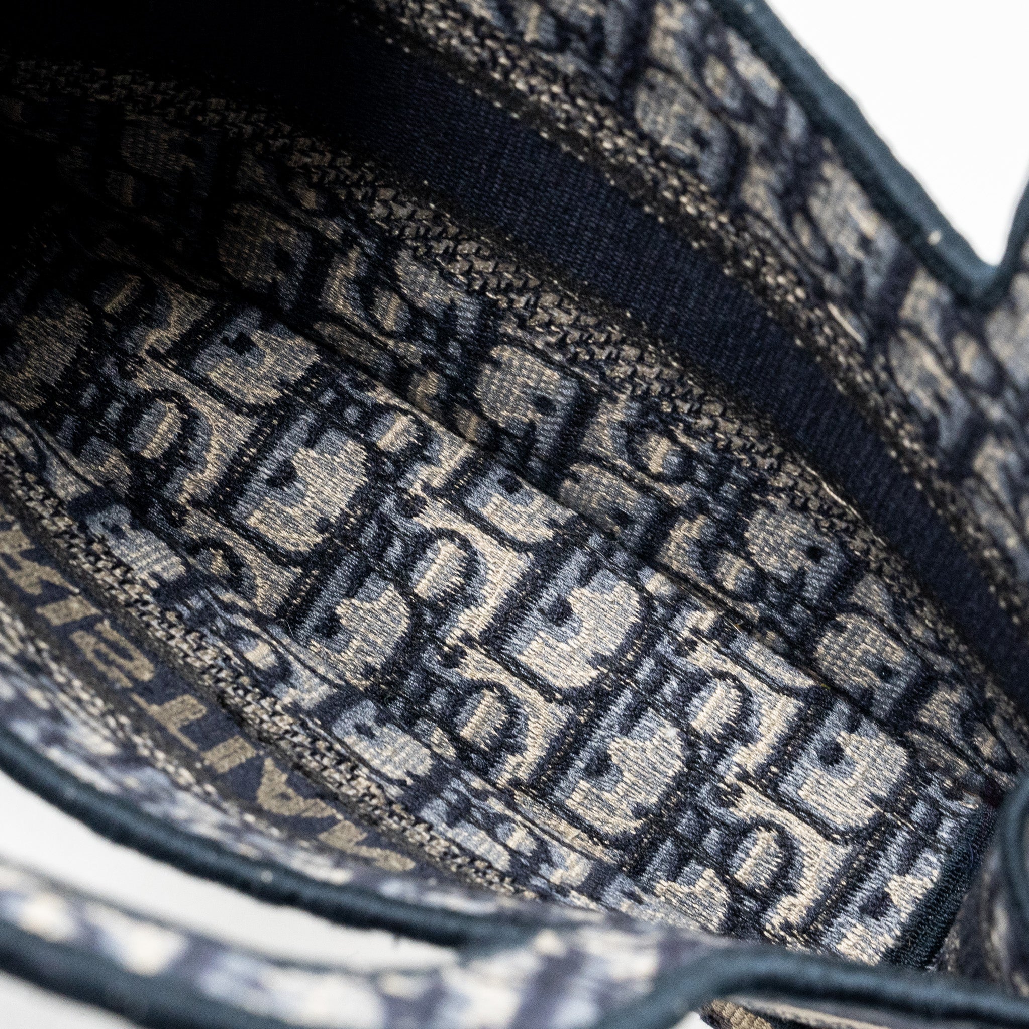 DIOR MINI BOOK TOTE BLUE OBLIQUE EMBROIDERY