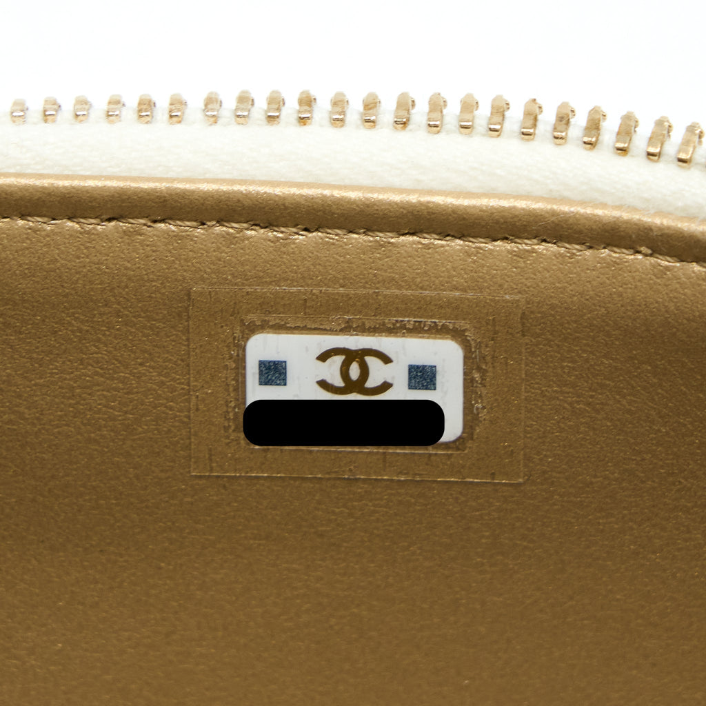 CHANEL PEARL CRUSH LONG VANITY LAMBSKIN WHITE BRUSHED GHW (MICROCHIP)