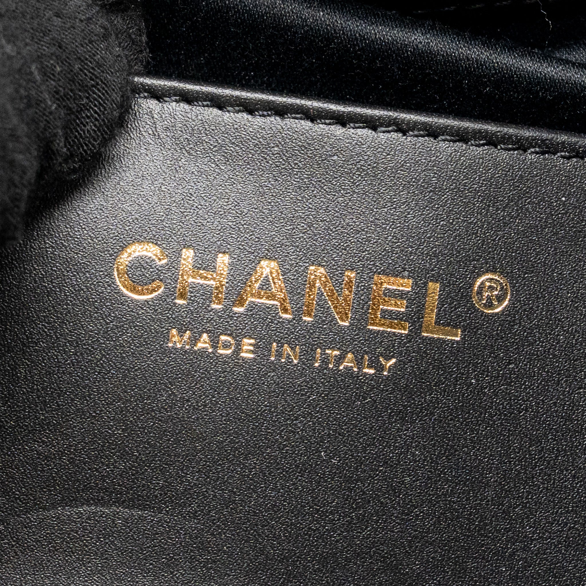 CHANEL SMALL 25 BAG CAVIAR BLACK GHW (MICROCHIP)
