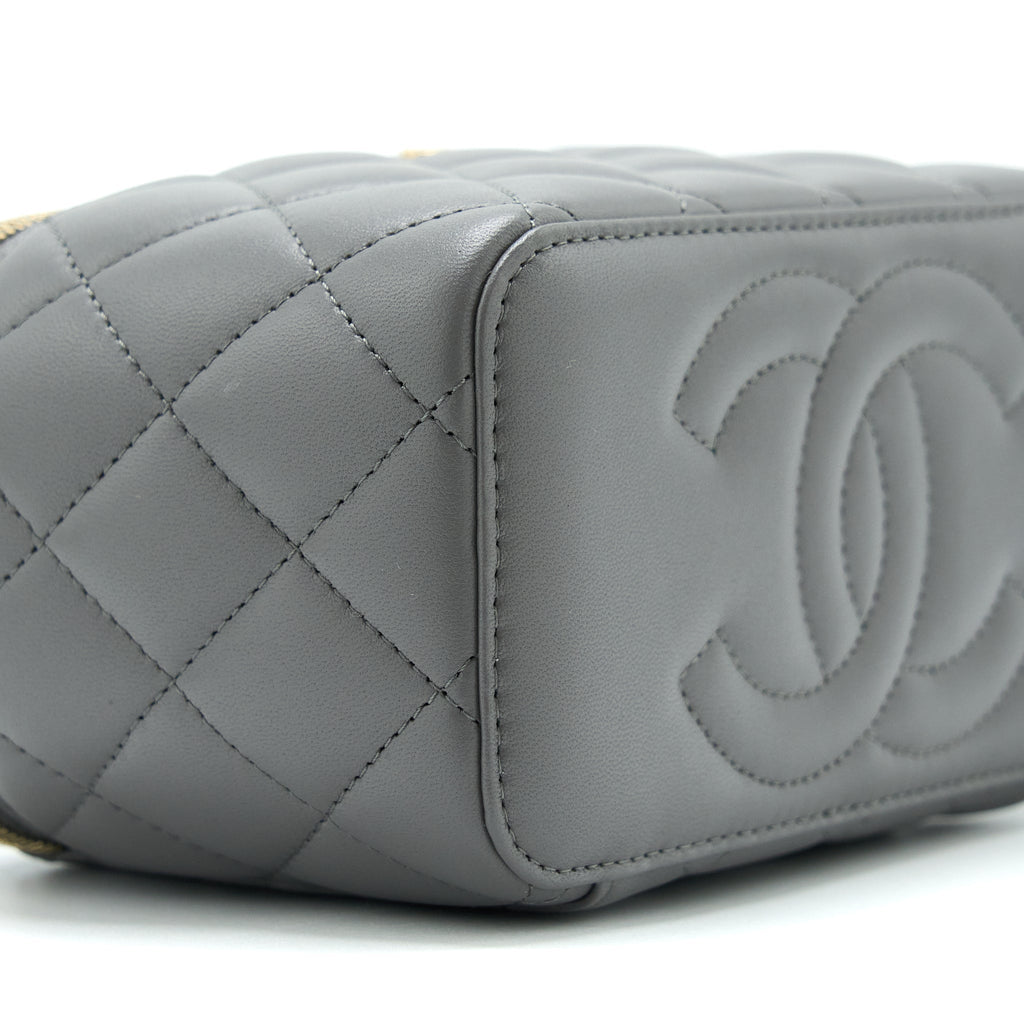 CHANEL 22A TOP HANDLE LONG VANITY WITH CHAIN GREY GHW