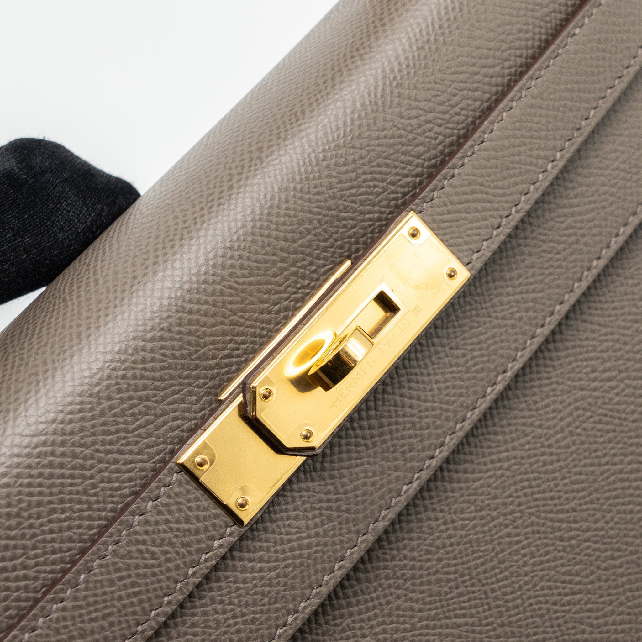 HERMES KELLY28 SELLIER EPSOM GRIS ETAIN GHW