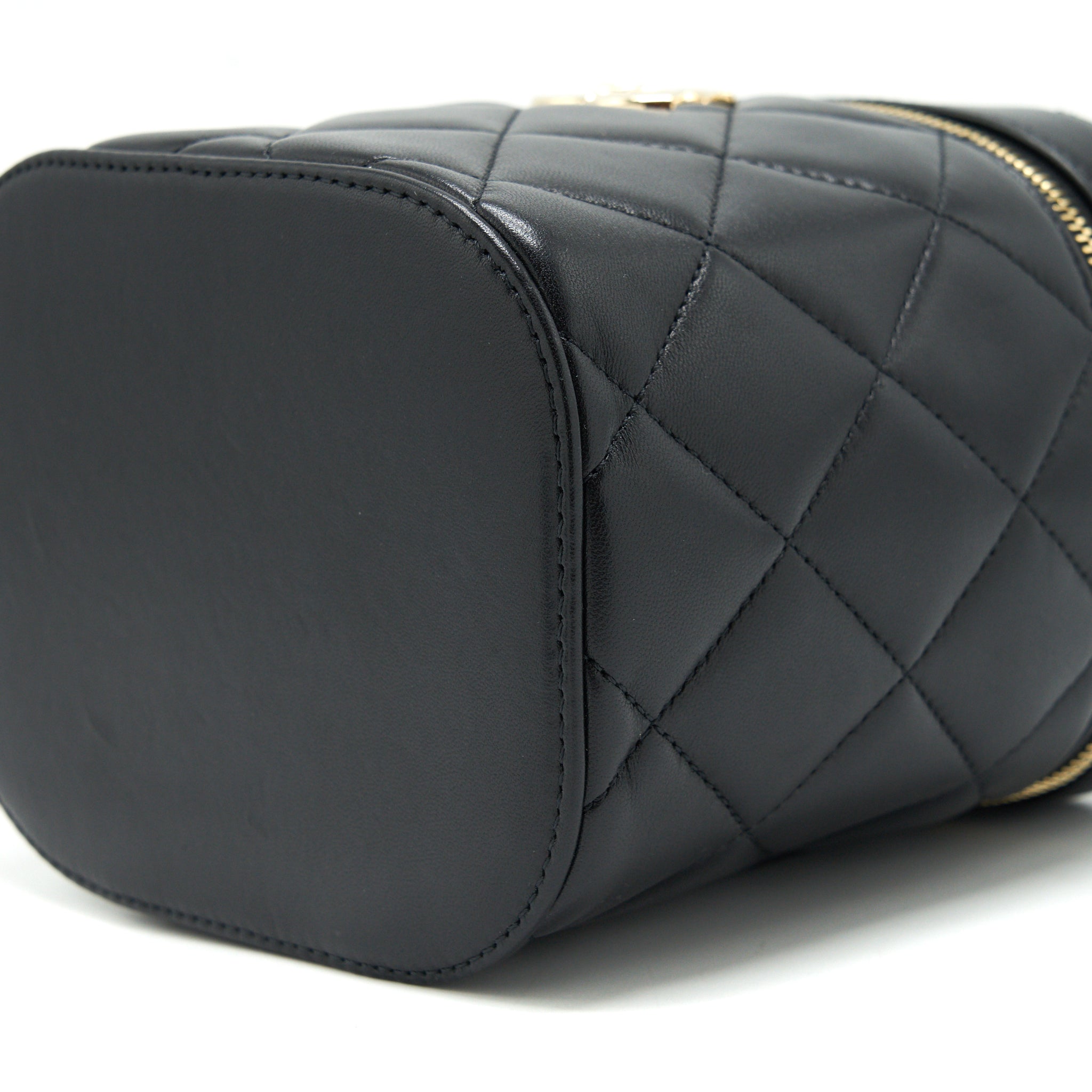 CHANEL TRENDY CC ROUND VANITY CASE CROSSBODY BAG LAMBSKIN BLACK LGHW