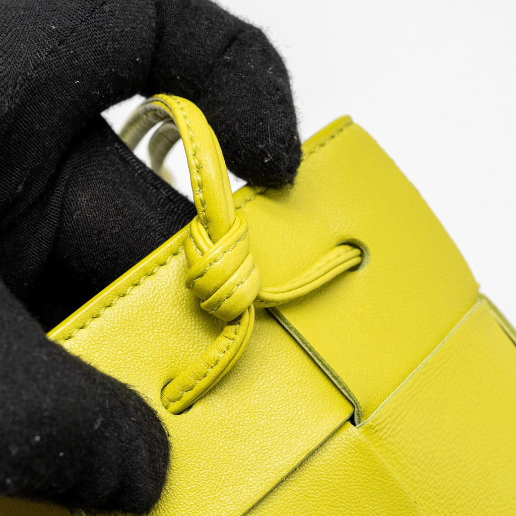 BOTTEGA VENETA MINI CASSETTE BUCKET BAG LAMBSKIN YELLOW