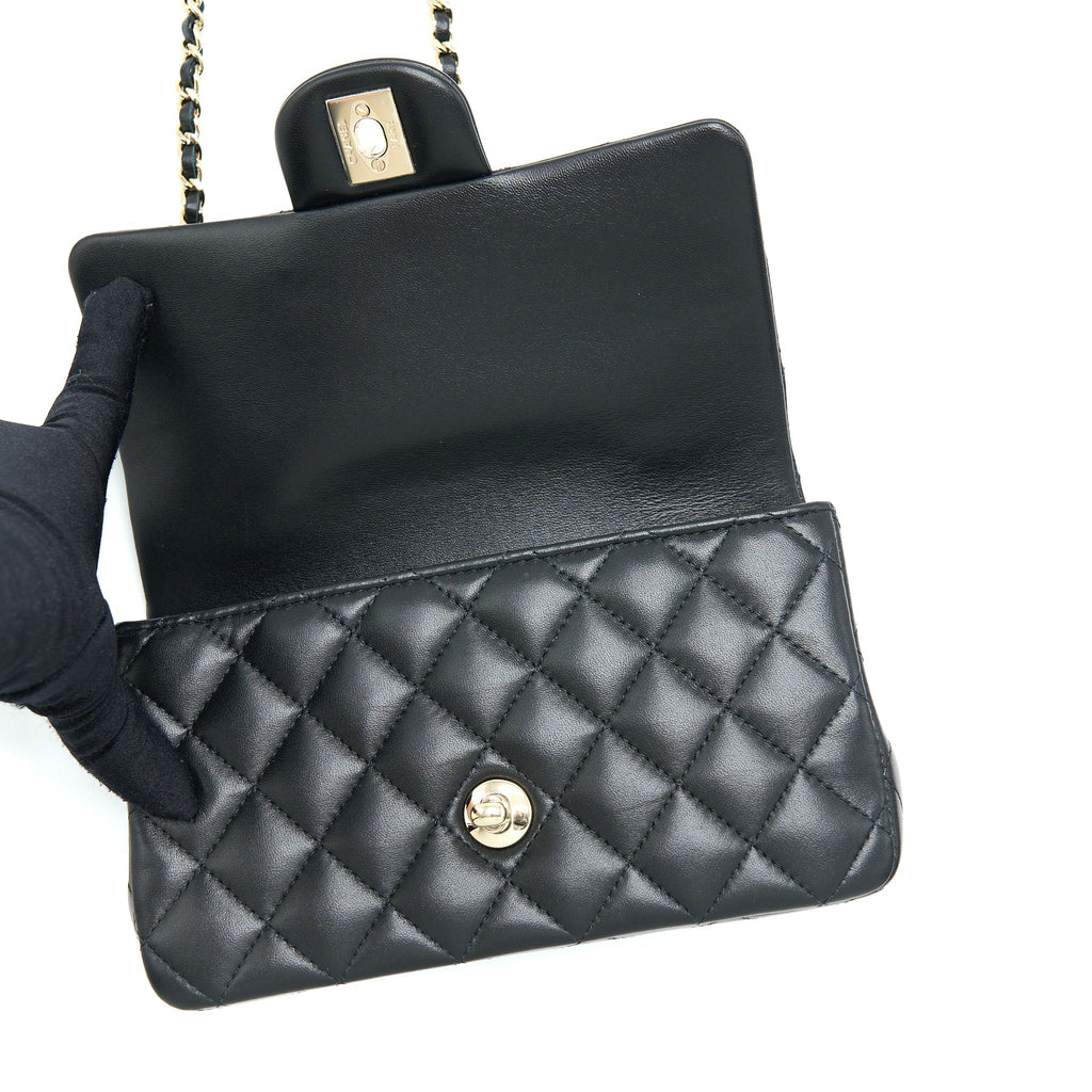 CHANEL 22A TOP HANDLE MINI RECTANGULAR FLAP BAG LAMBSKIN BLACK GHW (MICROCHIP)