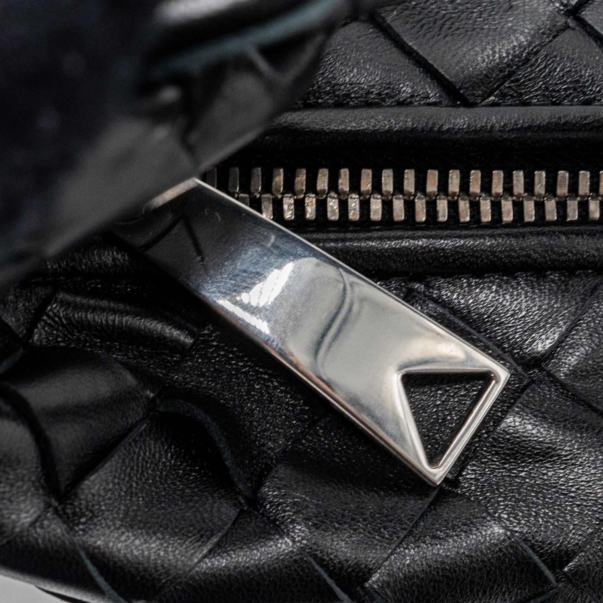 BOTTEGA VENETA MINI JODIE LAMBSKIN BLACK SHW