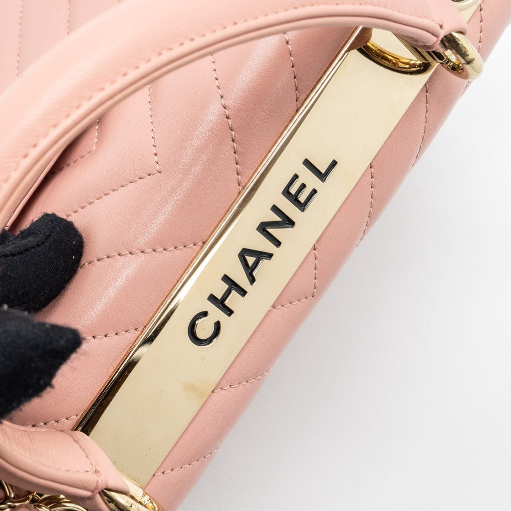 CHANEL CHEVRON TRENDY CC TOP HANDLE FLAP BAG LAMBSKIN LIGHT PINK LGHW