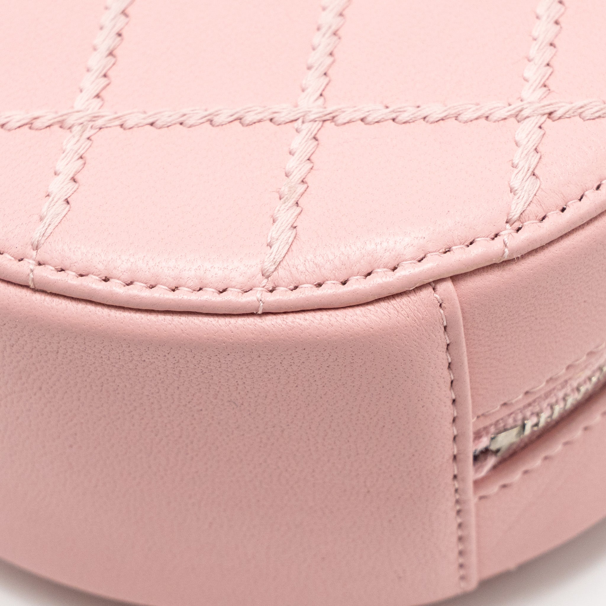 CHANEL MINI ROUND VANITY CLUTCH WITH CHAIN LAMBSKIN PINK SHW