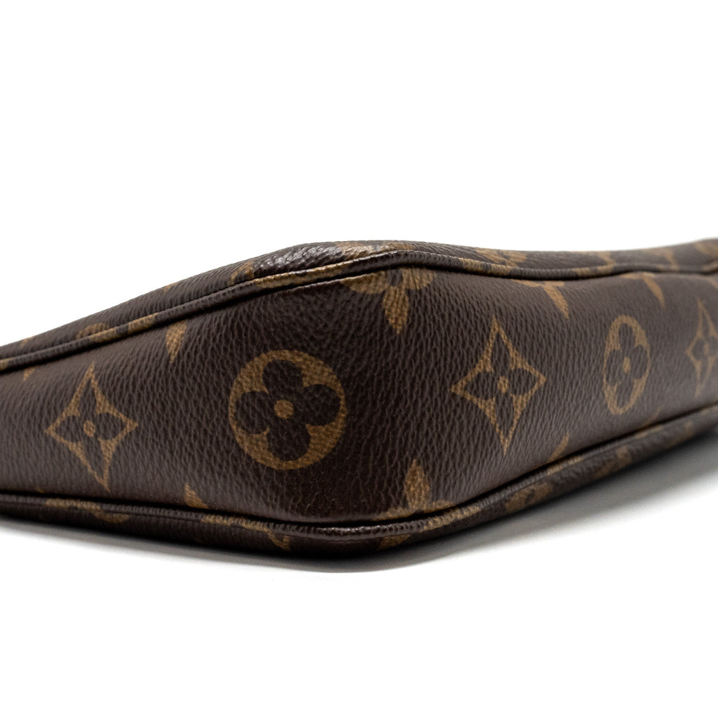 LOUIS VUITTON POCHETTE ACCESSORIES MONOGRAM CANVAS GHW