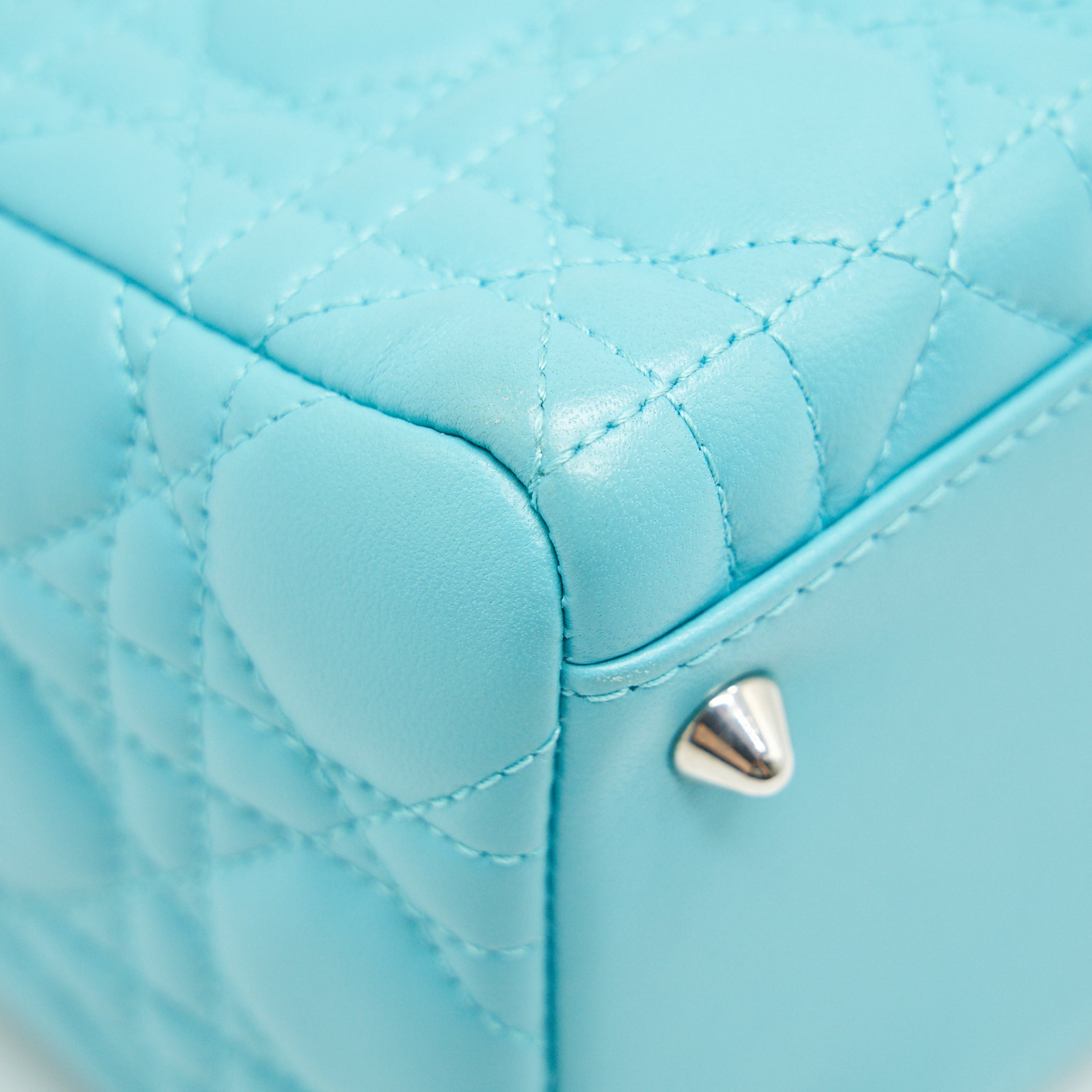 DIOR MEDIUM LADY DIOR LAMBSKIN BLUE SHW