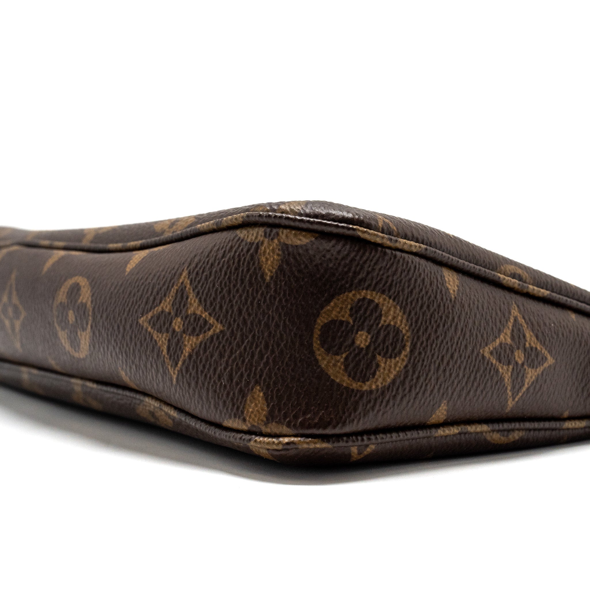 LOUIS VUITTON POCHETTE ACCESSORIES MONOGRAM CANVAS GHW