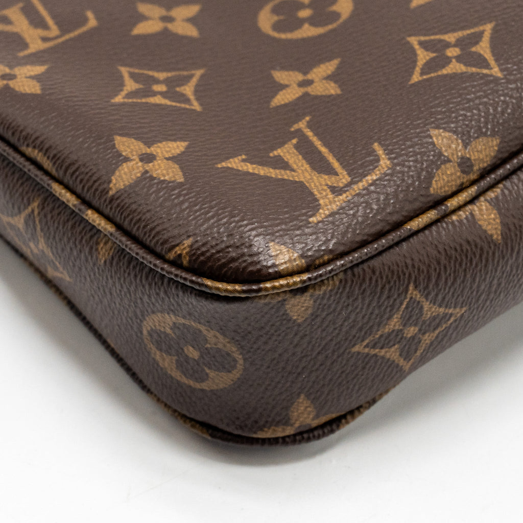 LOUIS VUITTON POCHETTE ACCESSORIES MONOGRAM CANVAS GHW