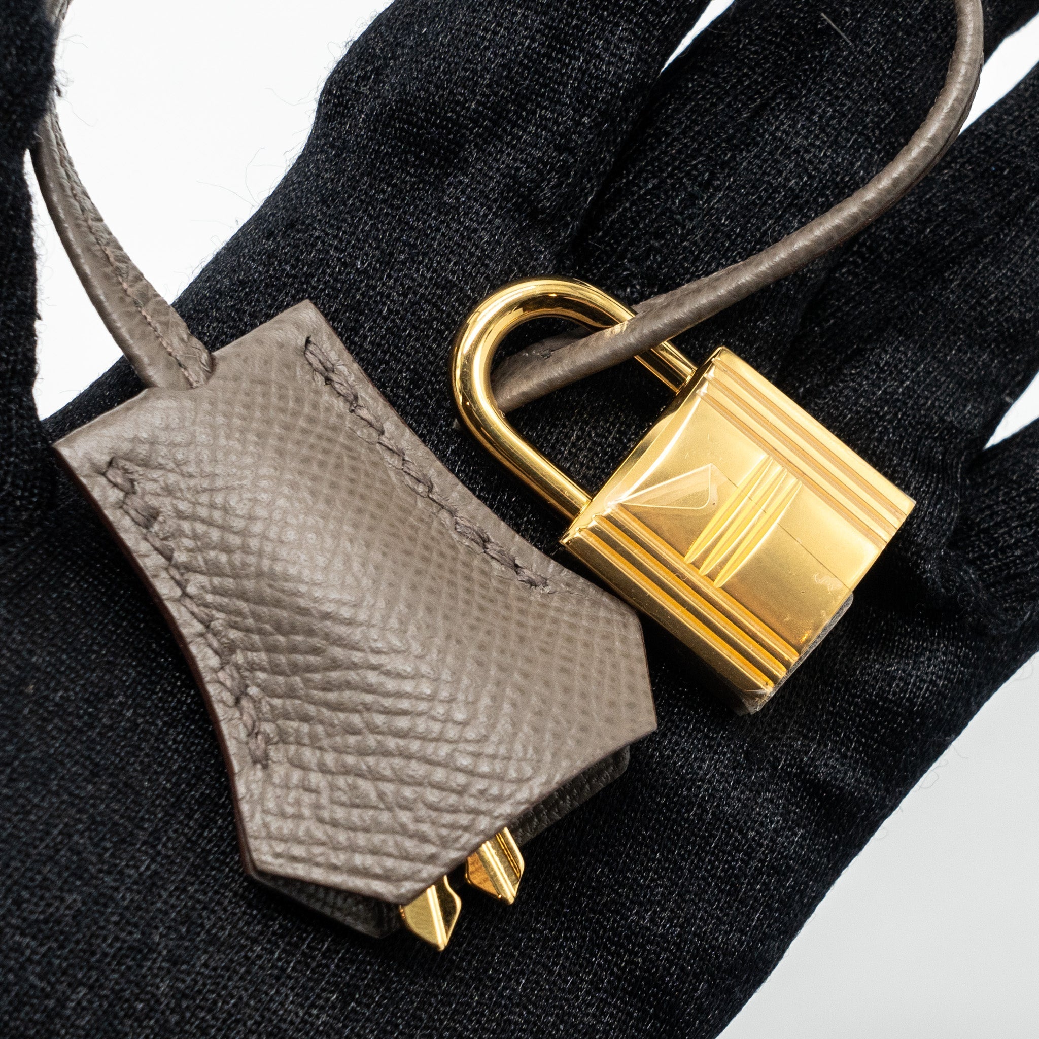 HERMES KELLY28 SELLIER EPSOM GRIS ETAIN GHW