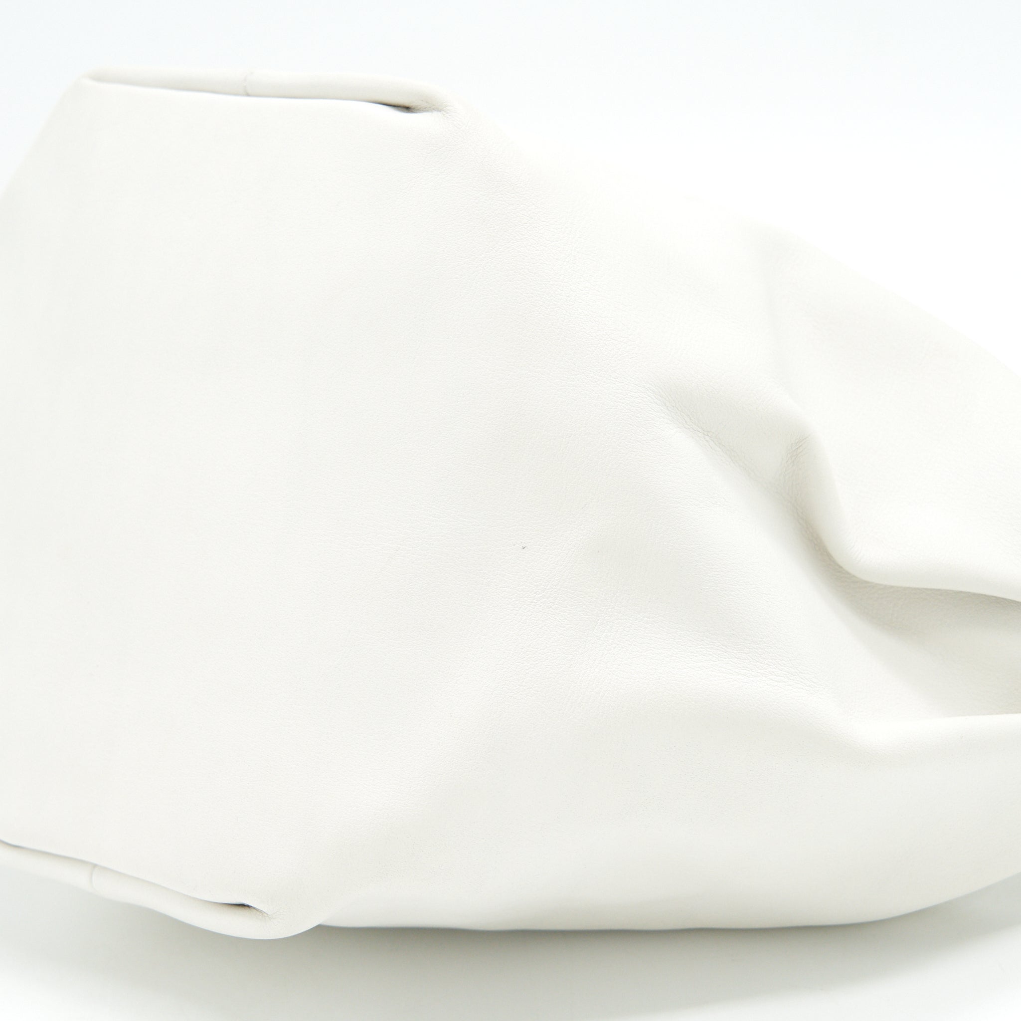 BOTTEGA VENETA DOUBLE KNOT LEATHER SHOULDER BAG WHITE