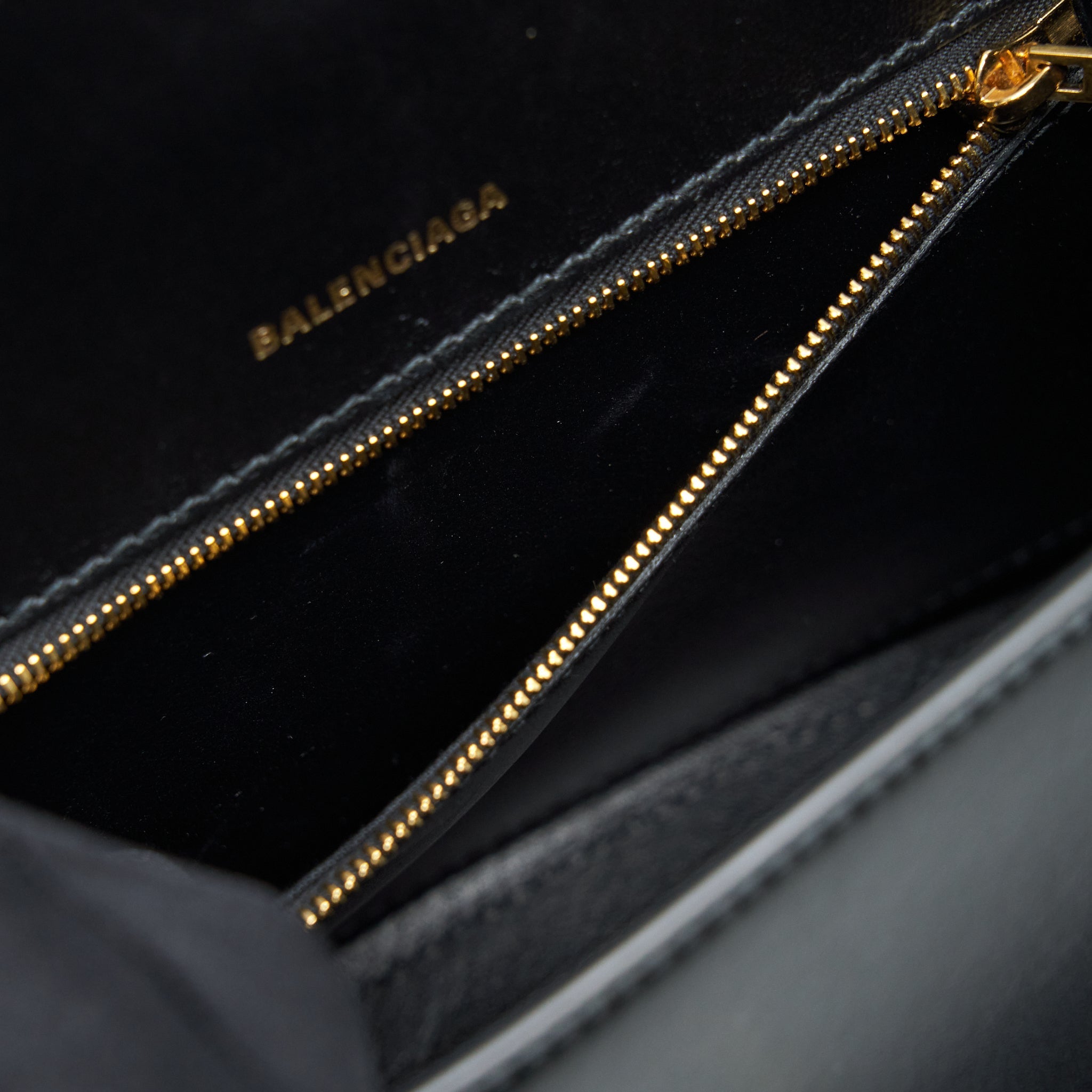 BALENCIAGA HOURGLASS S CALFSKIN BLACK GHW