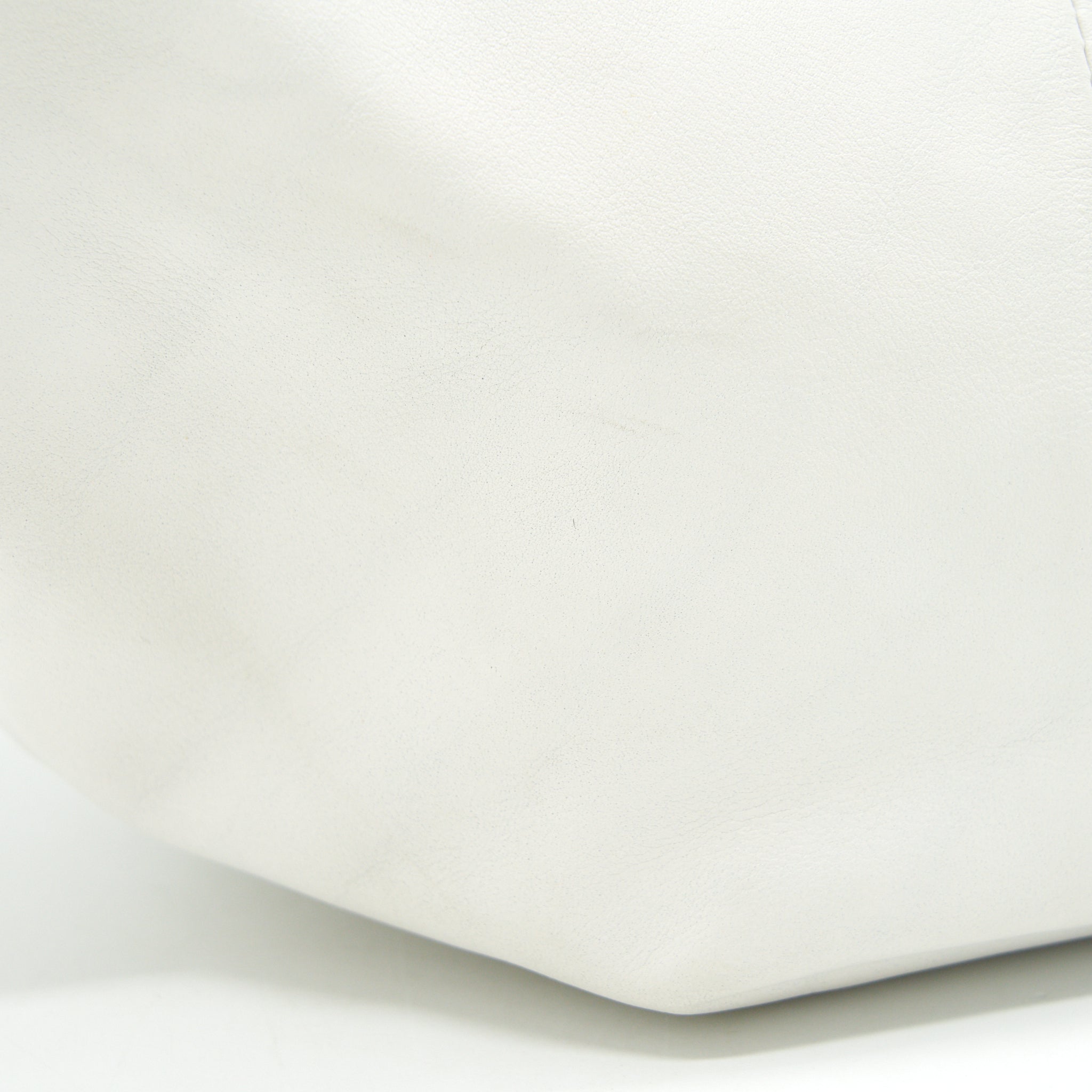 BOTTEGA VENETA DOUBLE KNOT LEATHER SHOULDER BAG WHITE