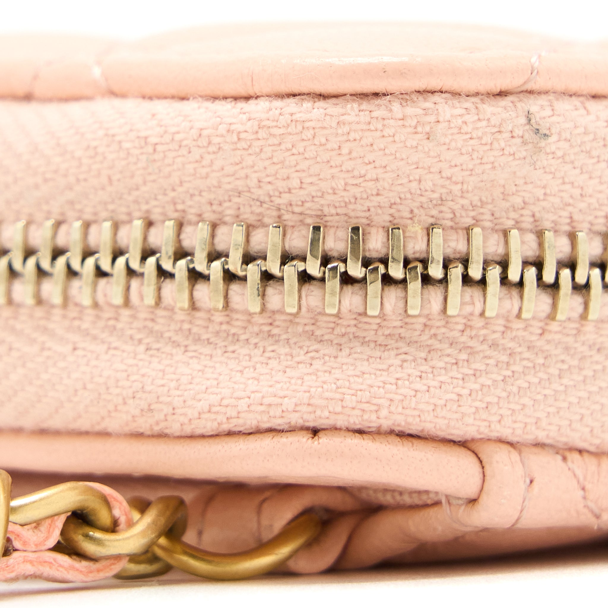 CHANEL PEARL CRUSH ZIPPY CARD HOLDER LAMBSKIN LIGHT PINK BRUSHED GHW