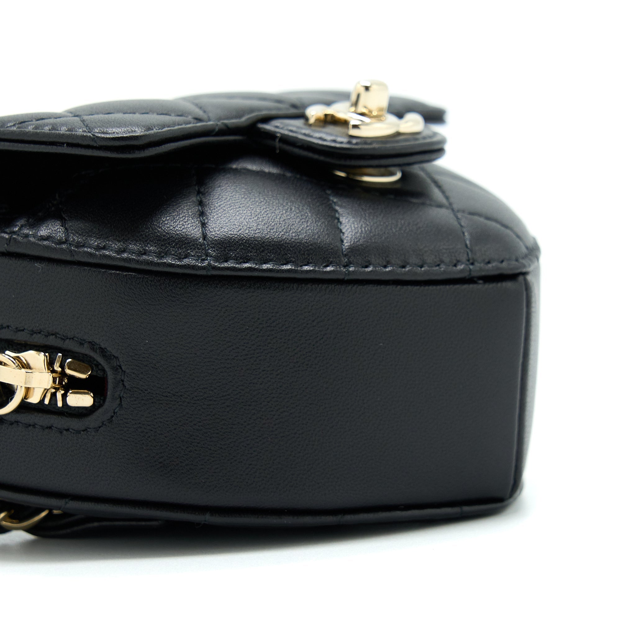 CHANEL 22S HEART BELT BAG LAMBSKIN BLACK LGHW