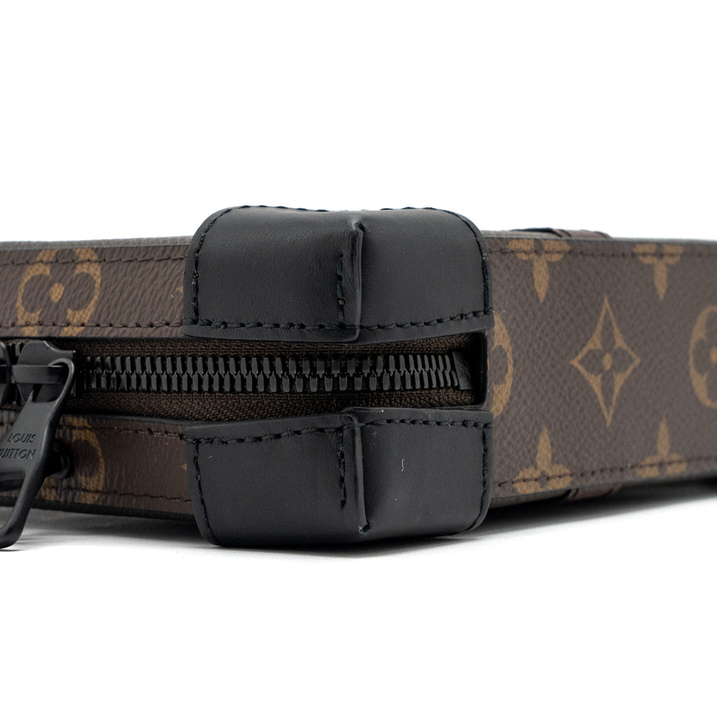 LOUIS VUITTON SOFT TRUNK WALLET TAIGA / MONOGRAM CANVAS KHAKI GREEN WITH BLACK HARDWARE