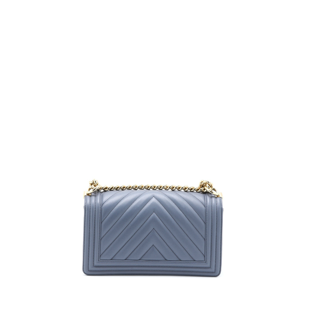 CHANEL MEDIUM BOY BAG CHEVRON CALFSKIN GREY LGHW