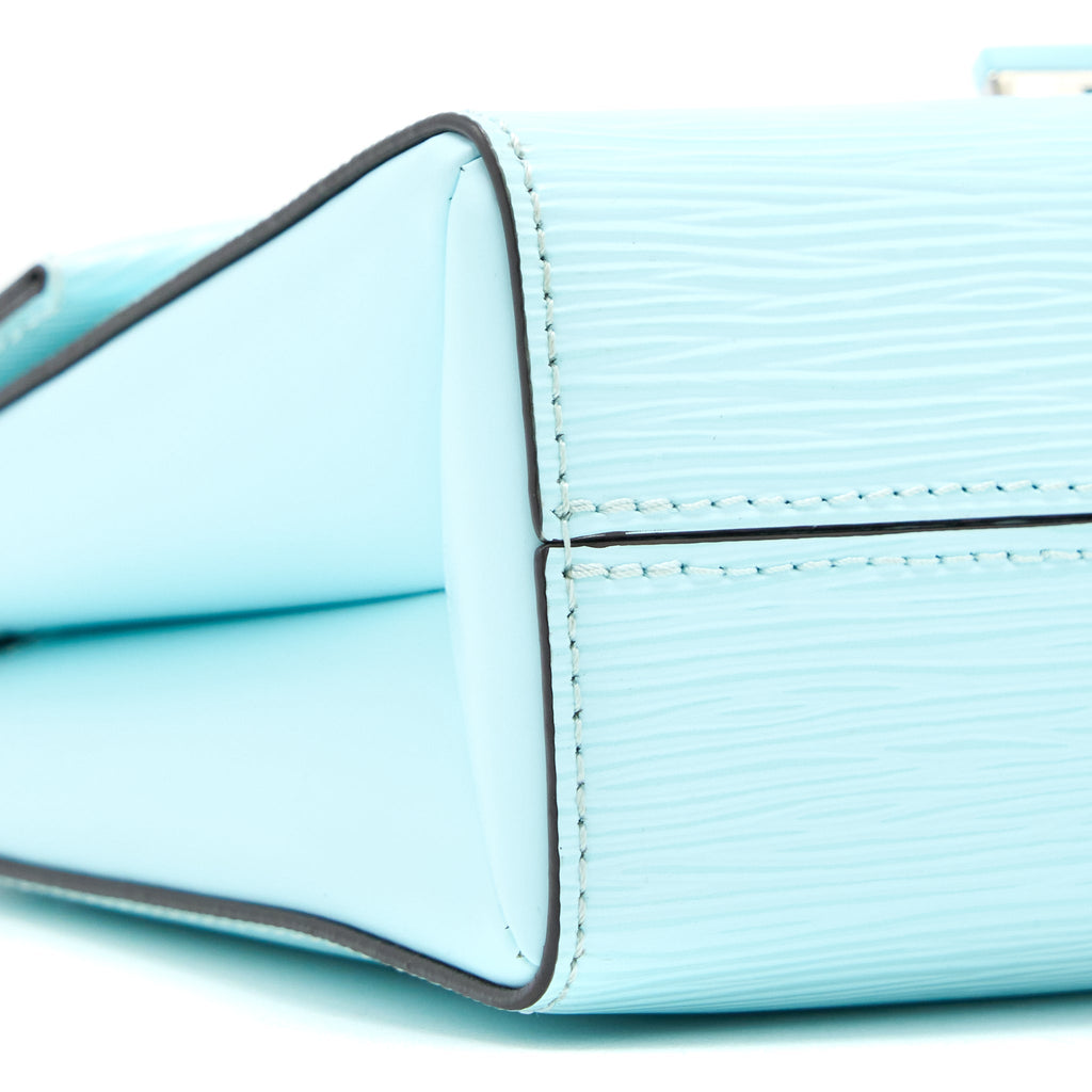 LOUIS VUITTON POCHETTE GRENELLE EPI LIGHT BLUE SHW