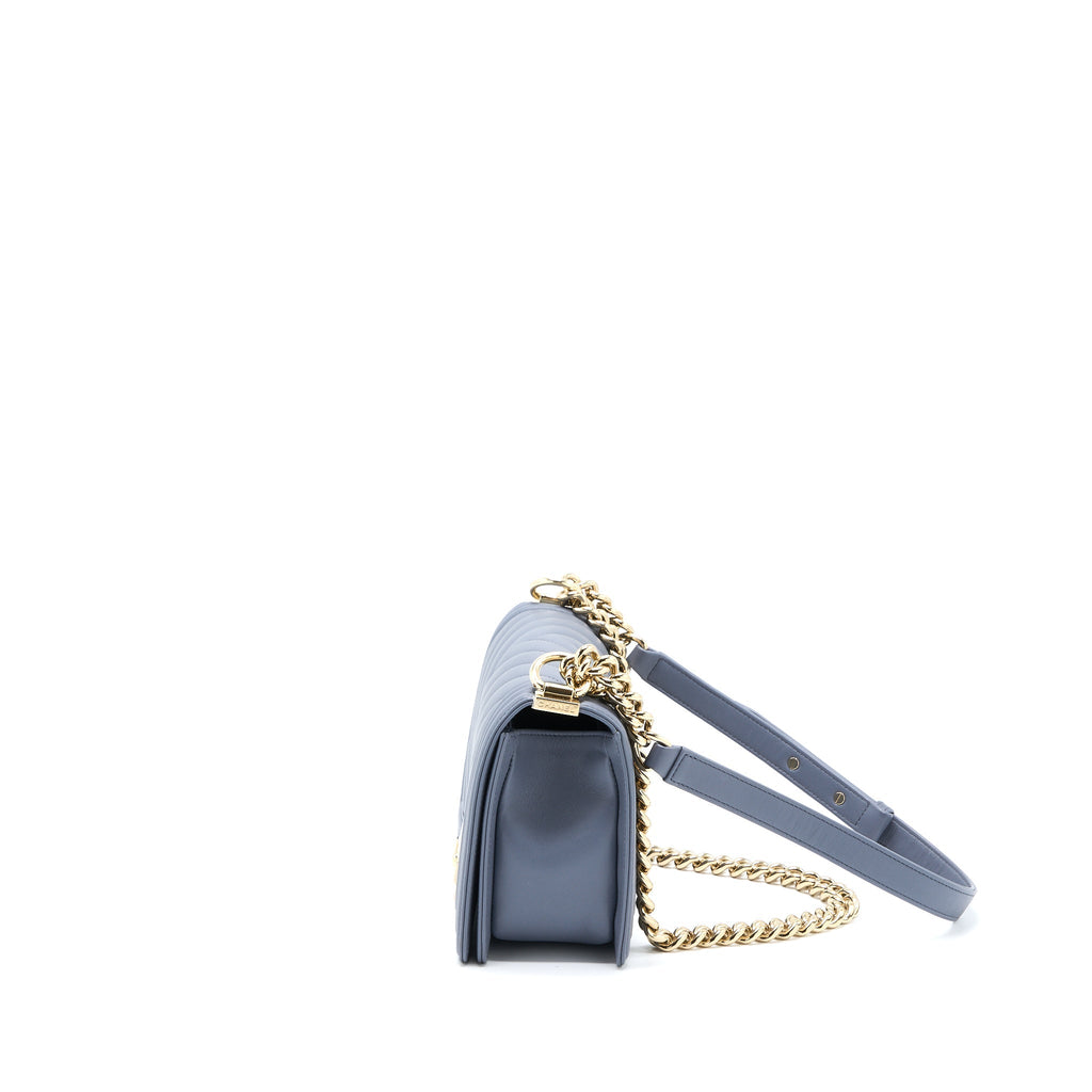 CHANEL MEDIUM BOY BAG CHEVRON CALFSKIN GREY LGHW