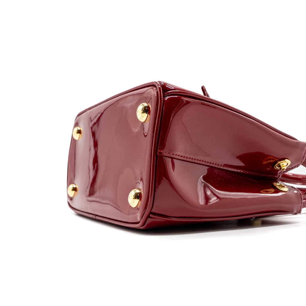 PRADA SMALL GALLERIA BAG PATENT CHERRY GHW
