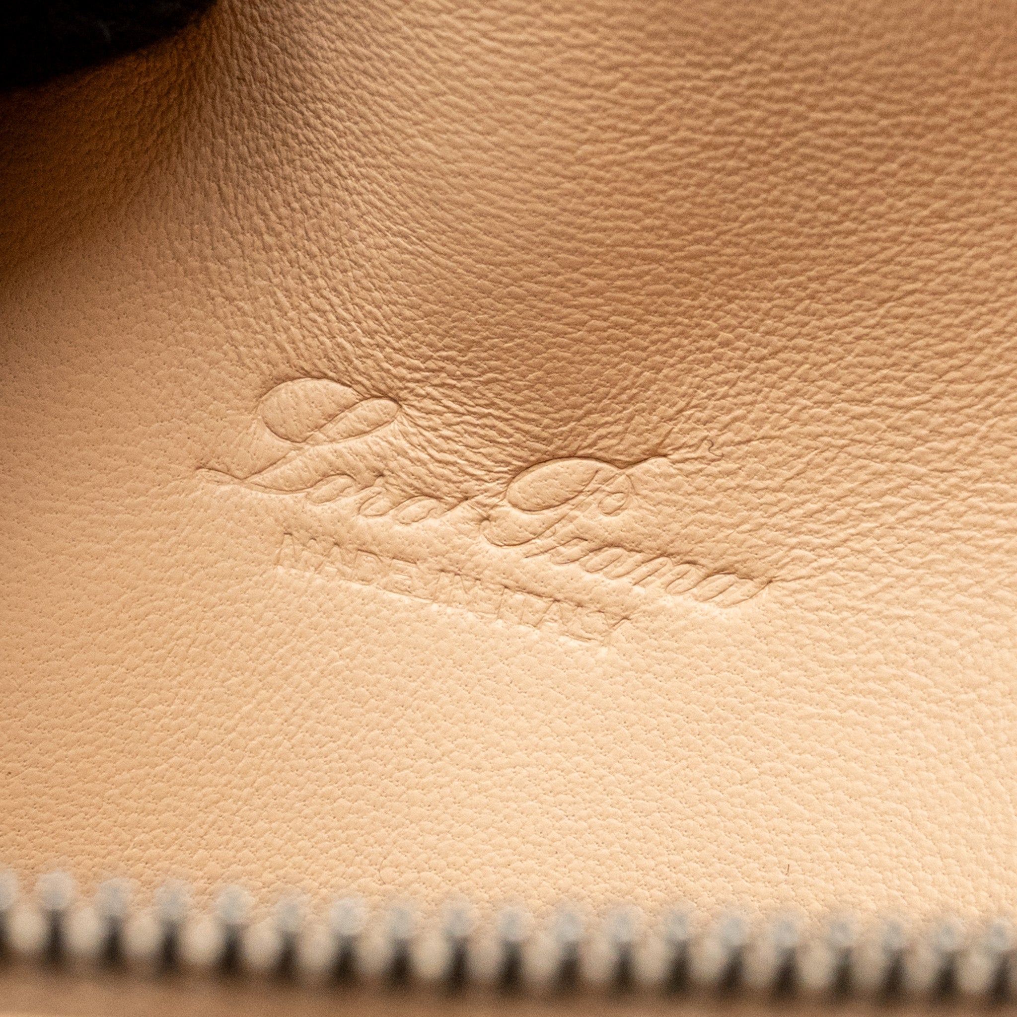 LORO PIANA EXTRA POCKET L19 GRAINED CALFSKIN LIGHT PINK SHW