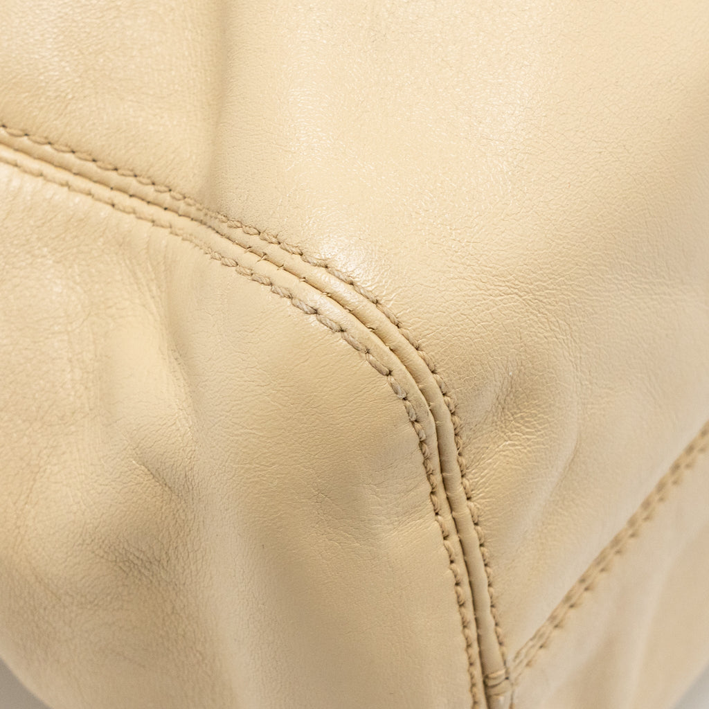 CHANEL VINTAGE TOTE HOBO BAG WITH TORTOISESHELL TAG LEATHER BEIGE LGHW