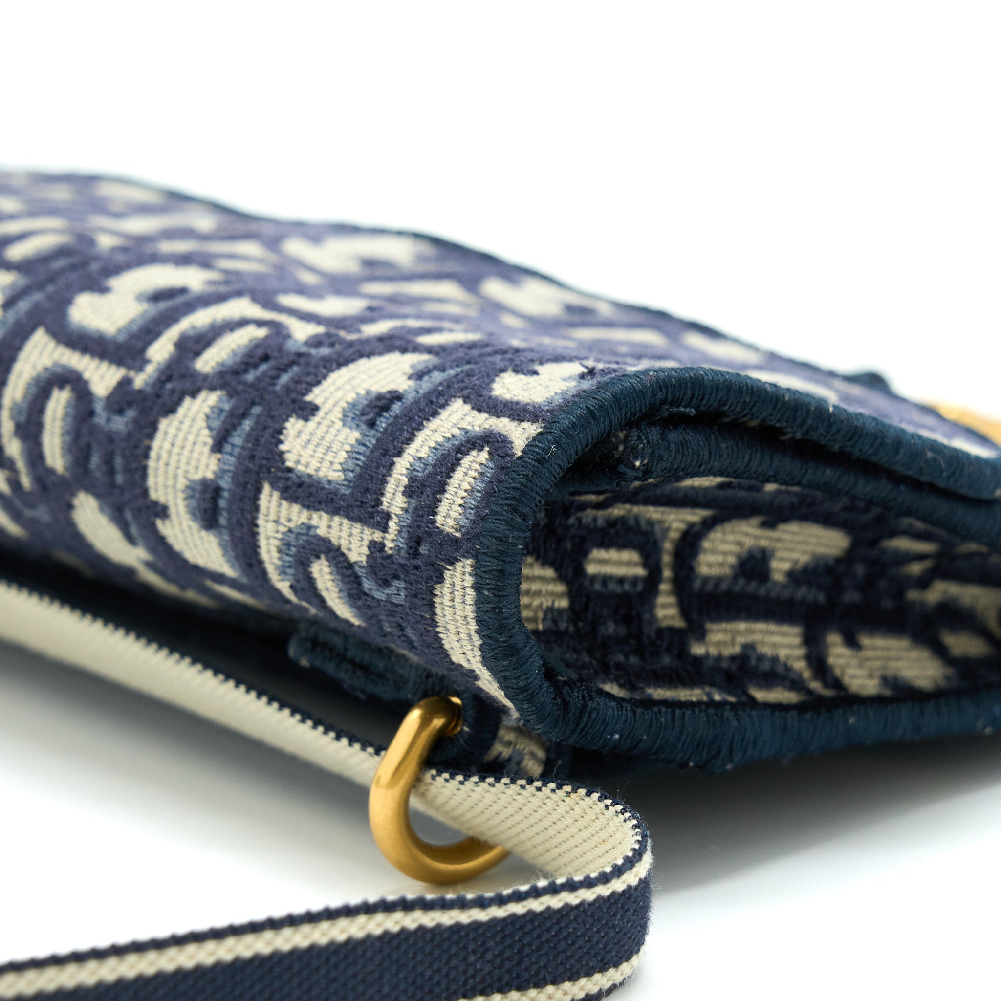 DIOR SADDLE SLIM POUCH BLUE DIOR OBLIQUE EMBROIDERY