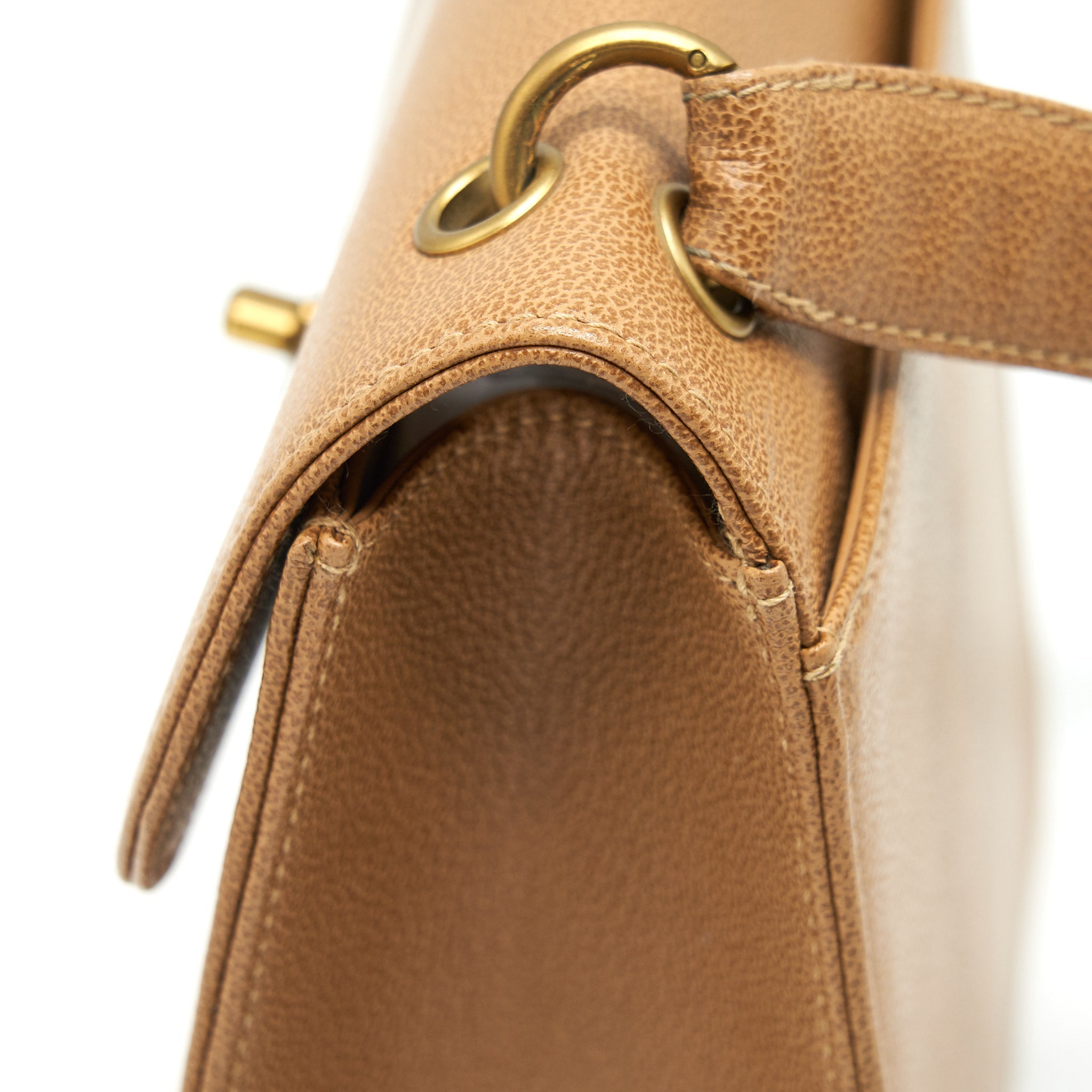 CHANEL VINTAGE BAG IN BROWN GHW