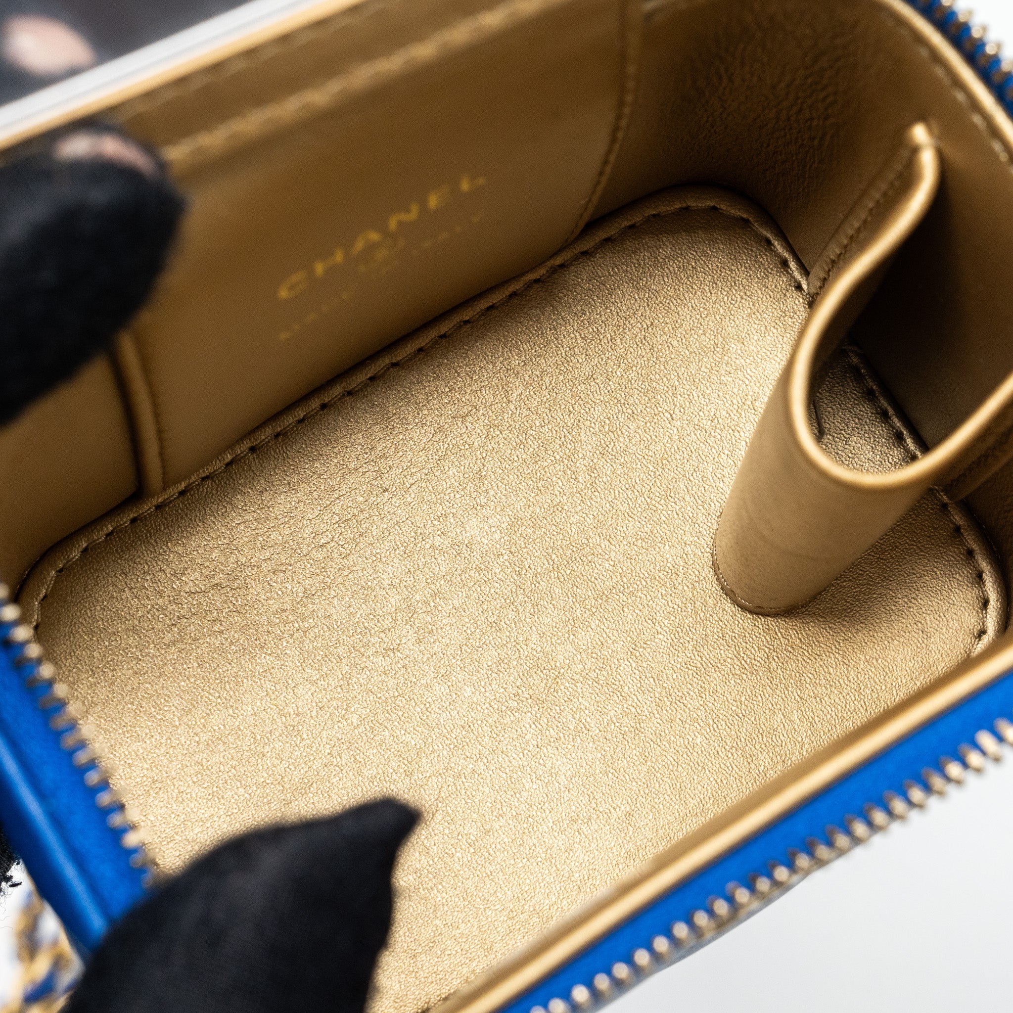 CHANEL PEARL CRUSH MINI VANITY LAMBSKIN BLUE GHW(MICROCHIP)