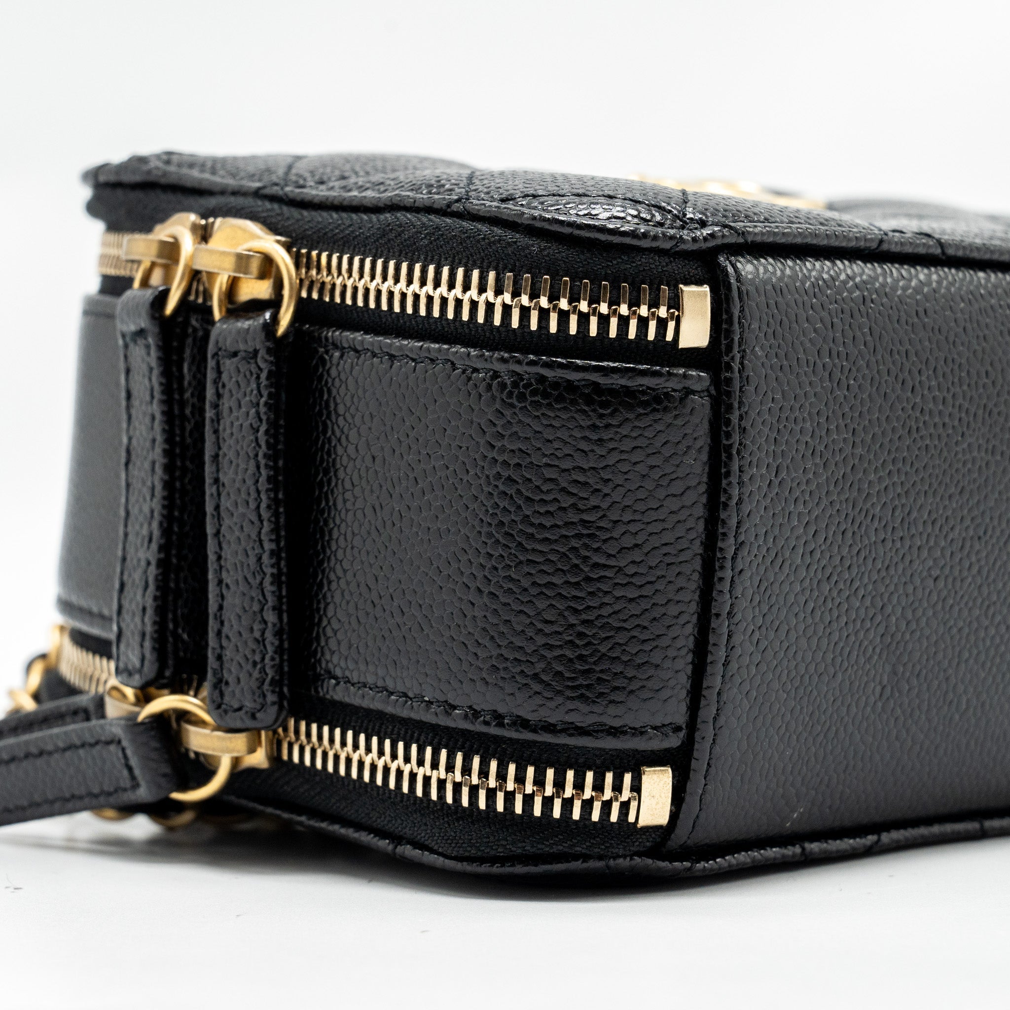 CHANEL 22S LETTER TOP HANDLE SMALL VANITY CASE CAVIAR BLACK BRUSHED GHW (MICROCHIP)