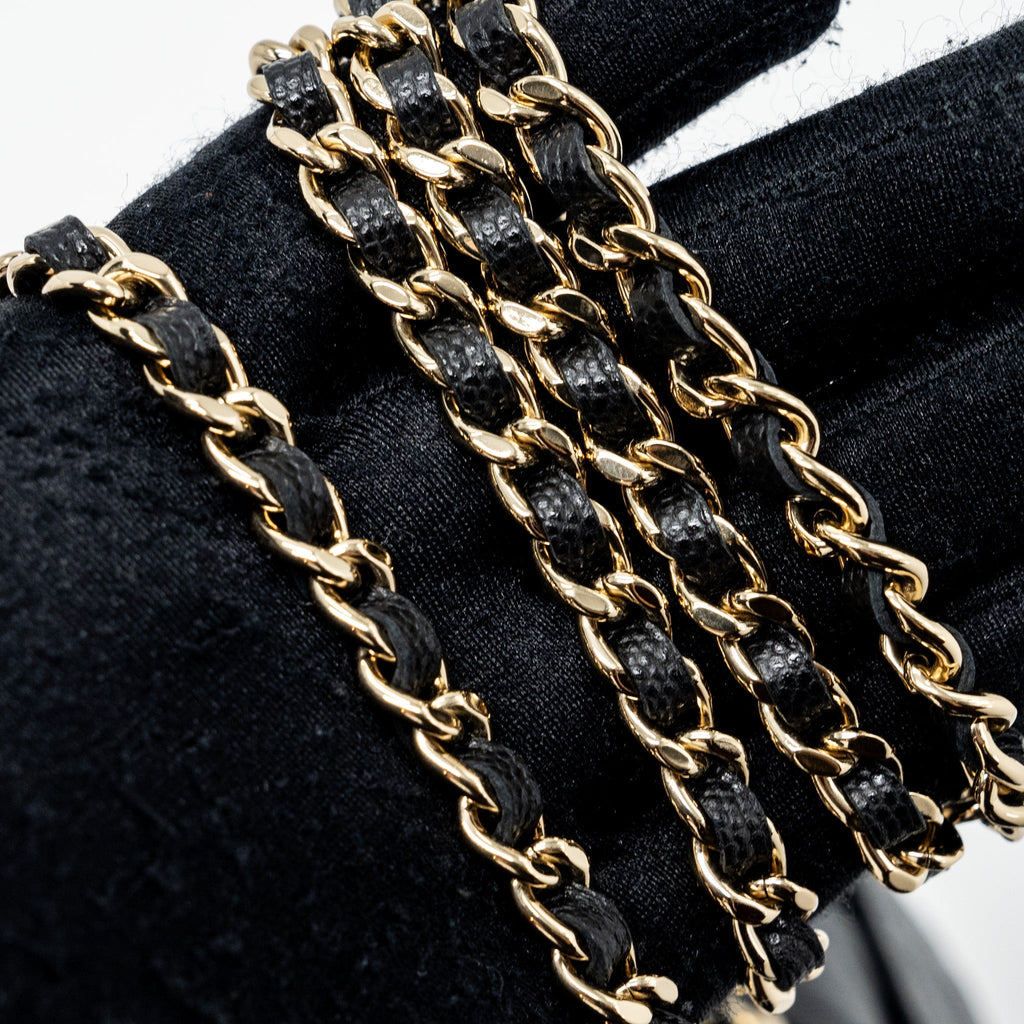 CHANEL MINI TOP HANDLE FLAP BAG CAVIAR BLACK LGHW (MICROCHIP)