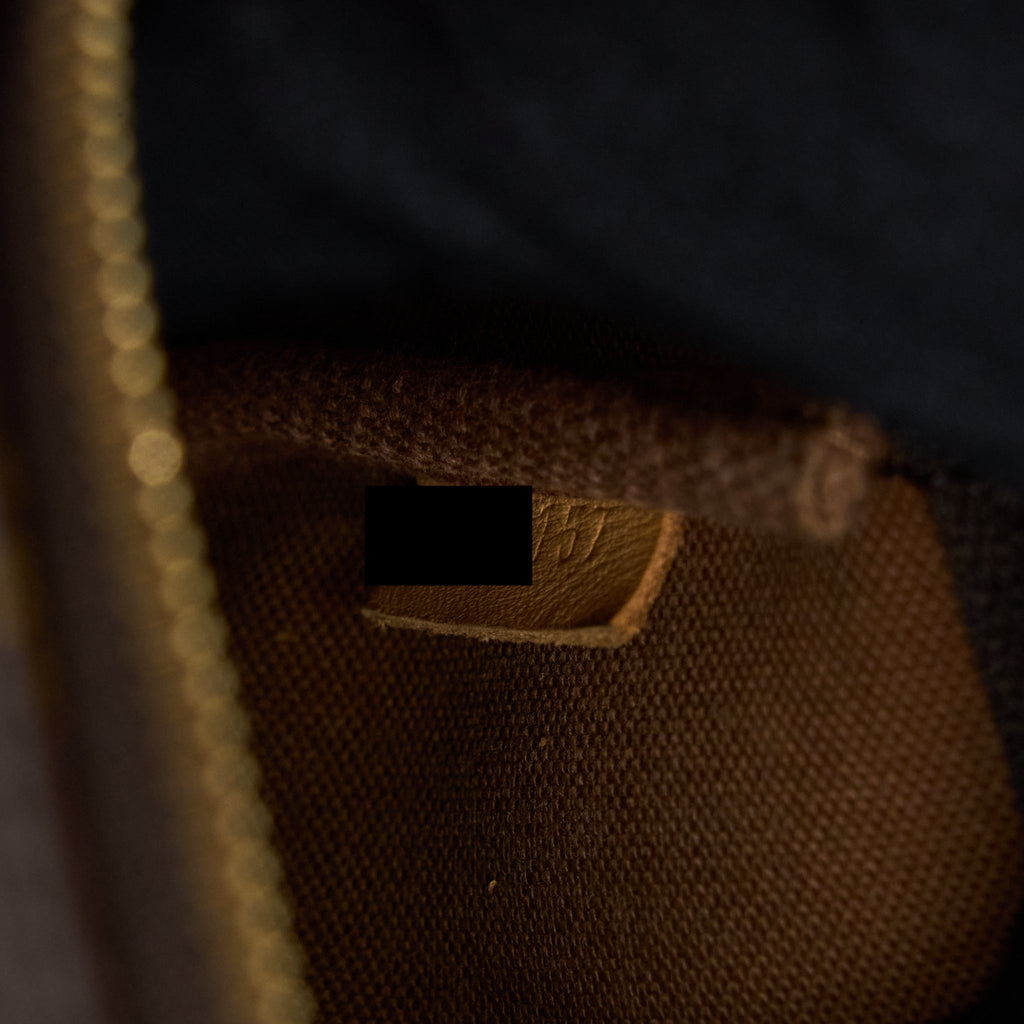 LOUIS VUITTON MINI POCHETTE ACCESSORIES MONOGRAM CANVAS GHW