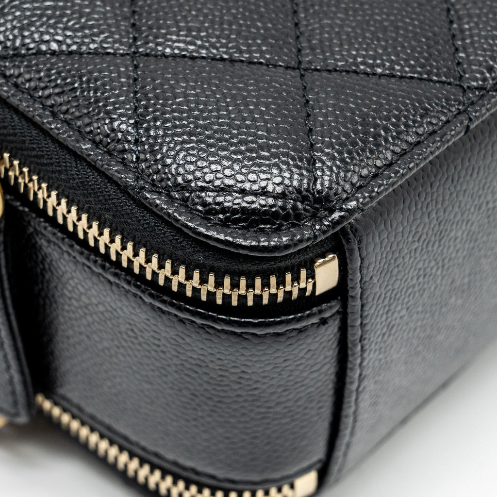 CHANEL 22S LETTER TOP HANDLE SMALL VANITY CASE CAVIAR BLACK BRUSHED GHW (MICROCHIP)