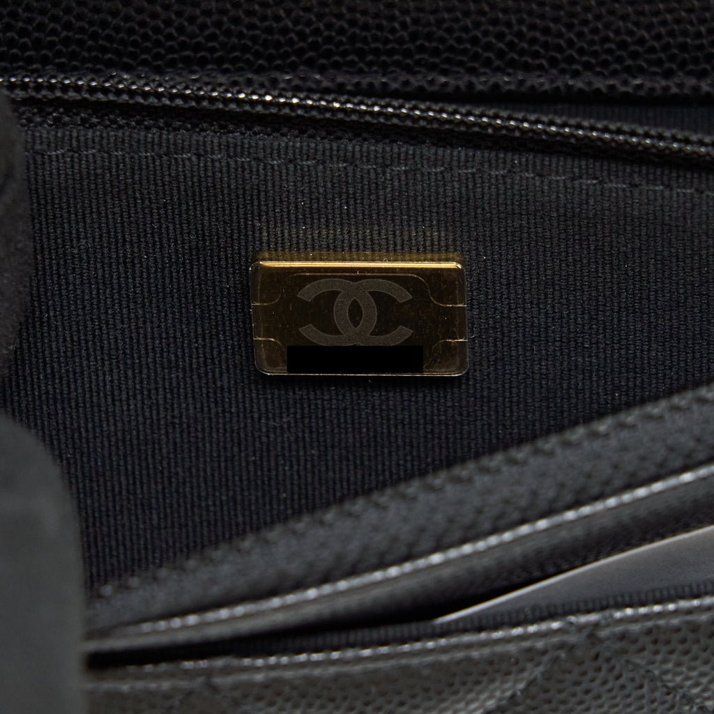 CHANEL 22S DETAILED LOGO WALLET ON CHAIN CAVIAR BLACK LGHW