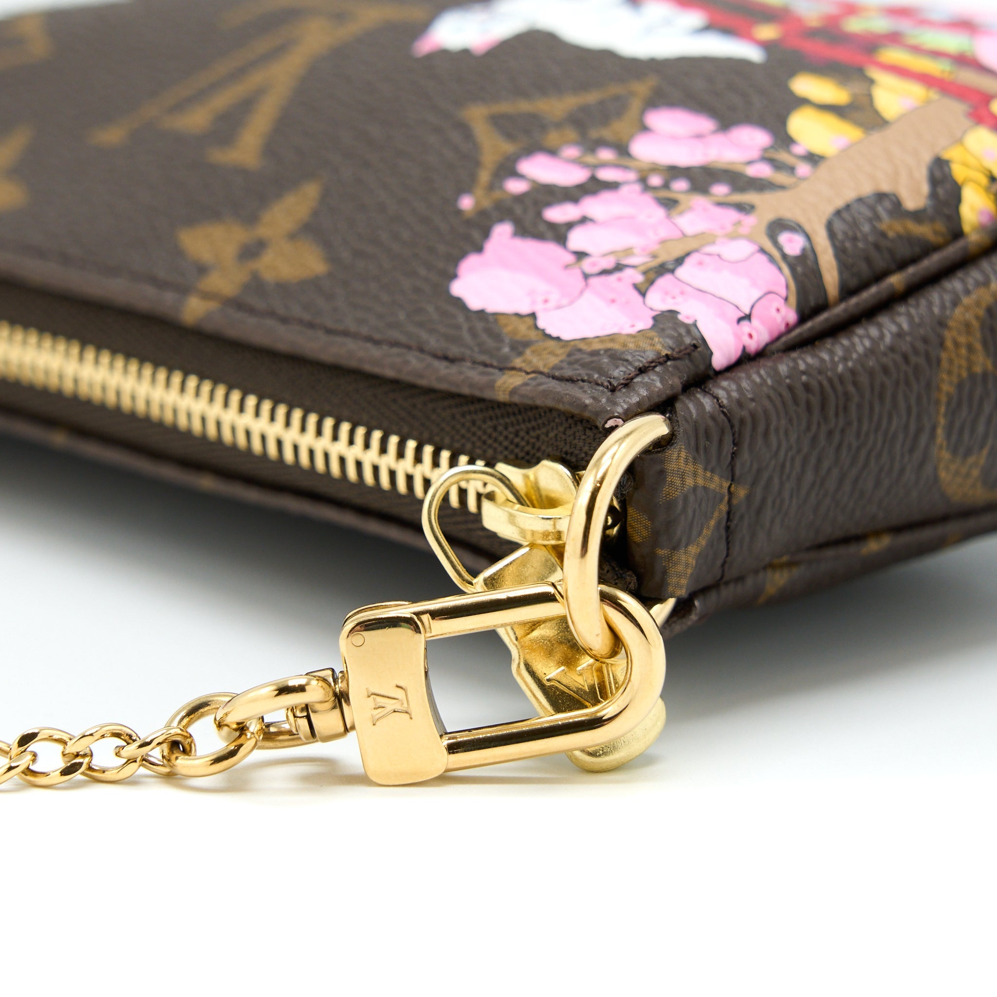LOUIS VUITTON MINI POCHETTE LIMITED EDITION MONOGRAM CANVAS / PINK GHW