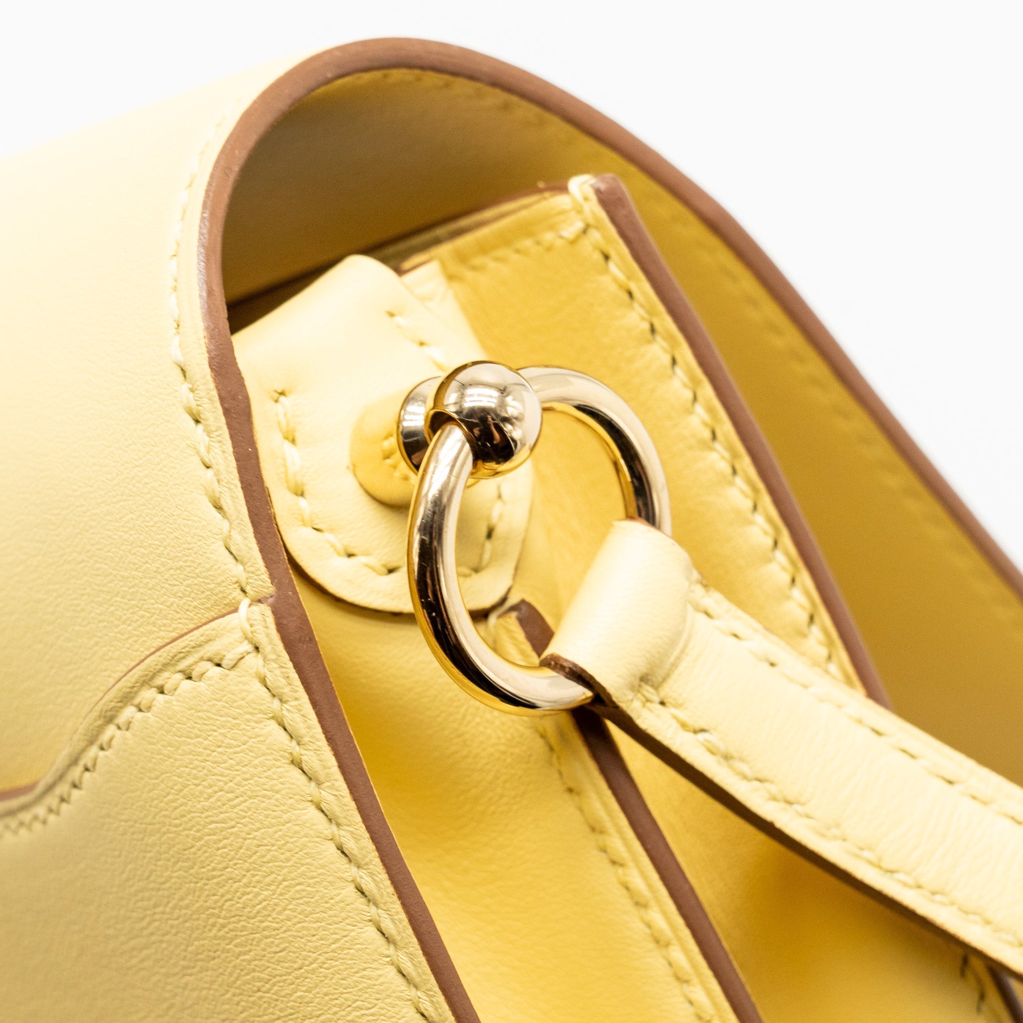 HERMES MINI ROULIS SWIFT 1Z JAUNE POUSSIN GHW