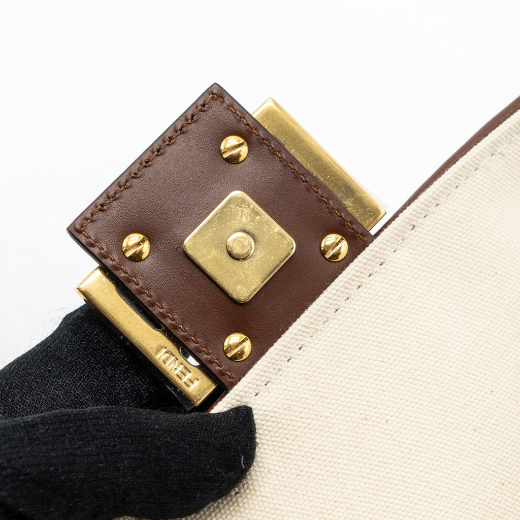 FENDI BAGUETTE BAG CANVAS MULCICOLOUR BEIGE / BROWN GHW
