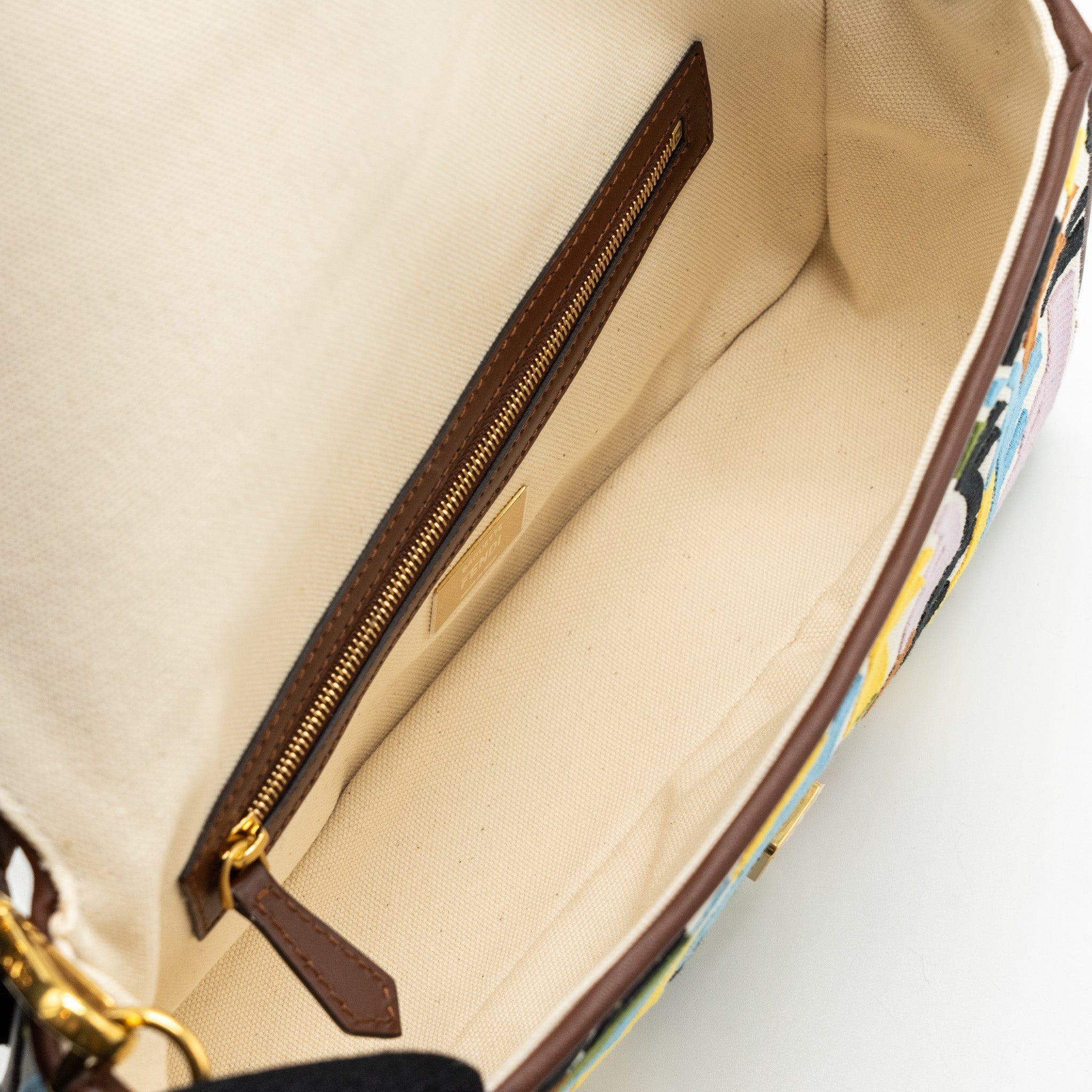 FENDI BAGUETTE BAG CANVAS MULCICOLOUR BEIGE / BROWN GHW