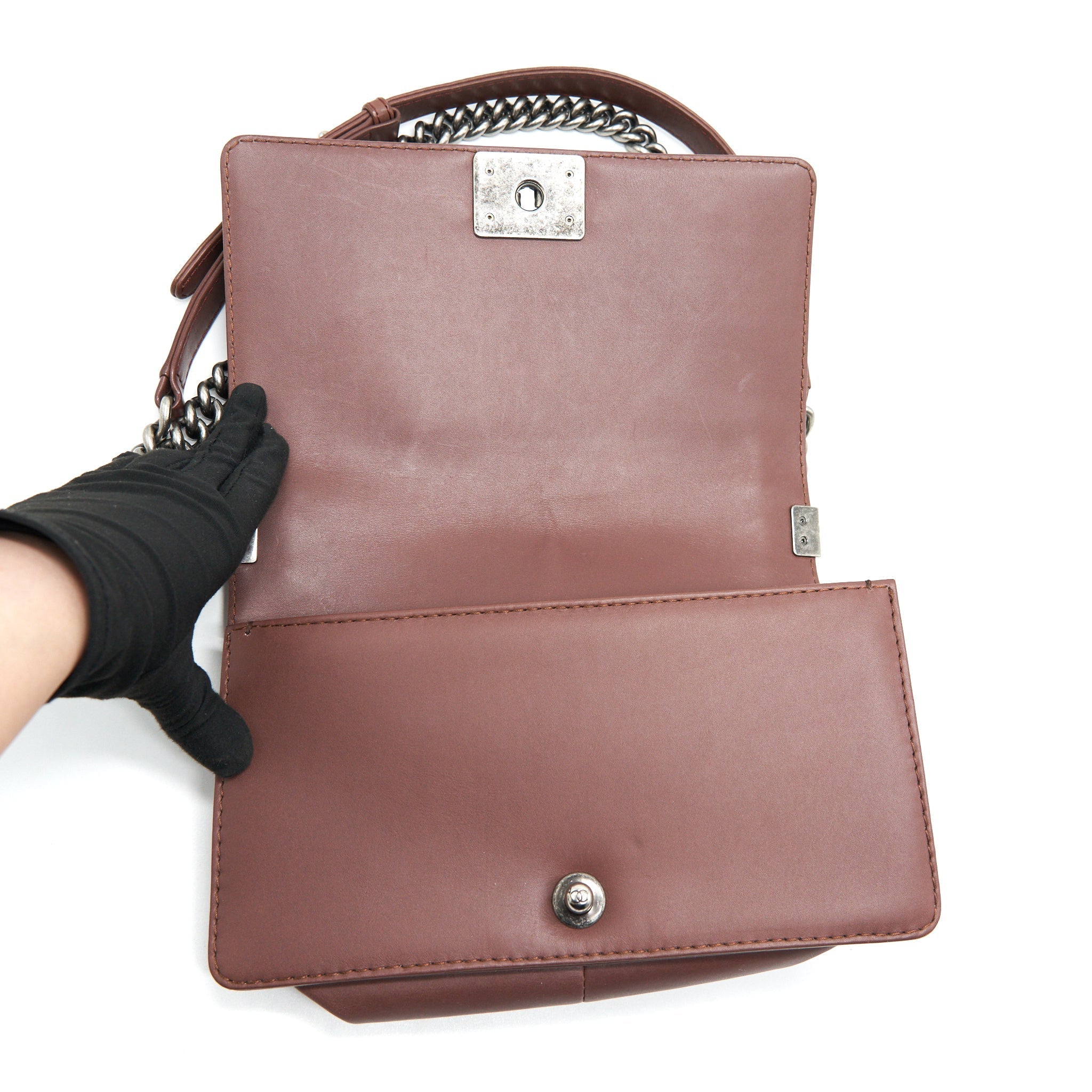 CHANEL MEDIUM BOY CHANEL BAG CHOCOLATE BROWN SHW