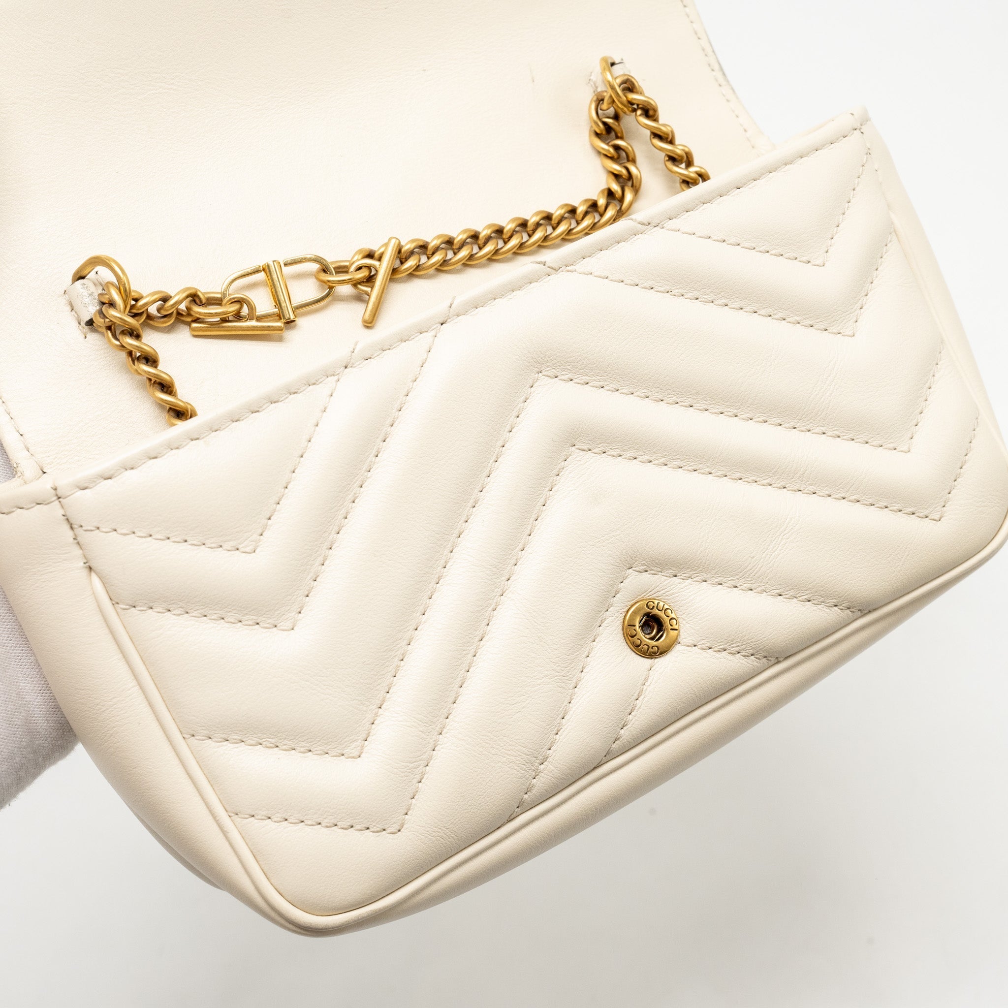 GUCCI GG MARMONT SUPER MINI CALFSKIN WHITE GHW