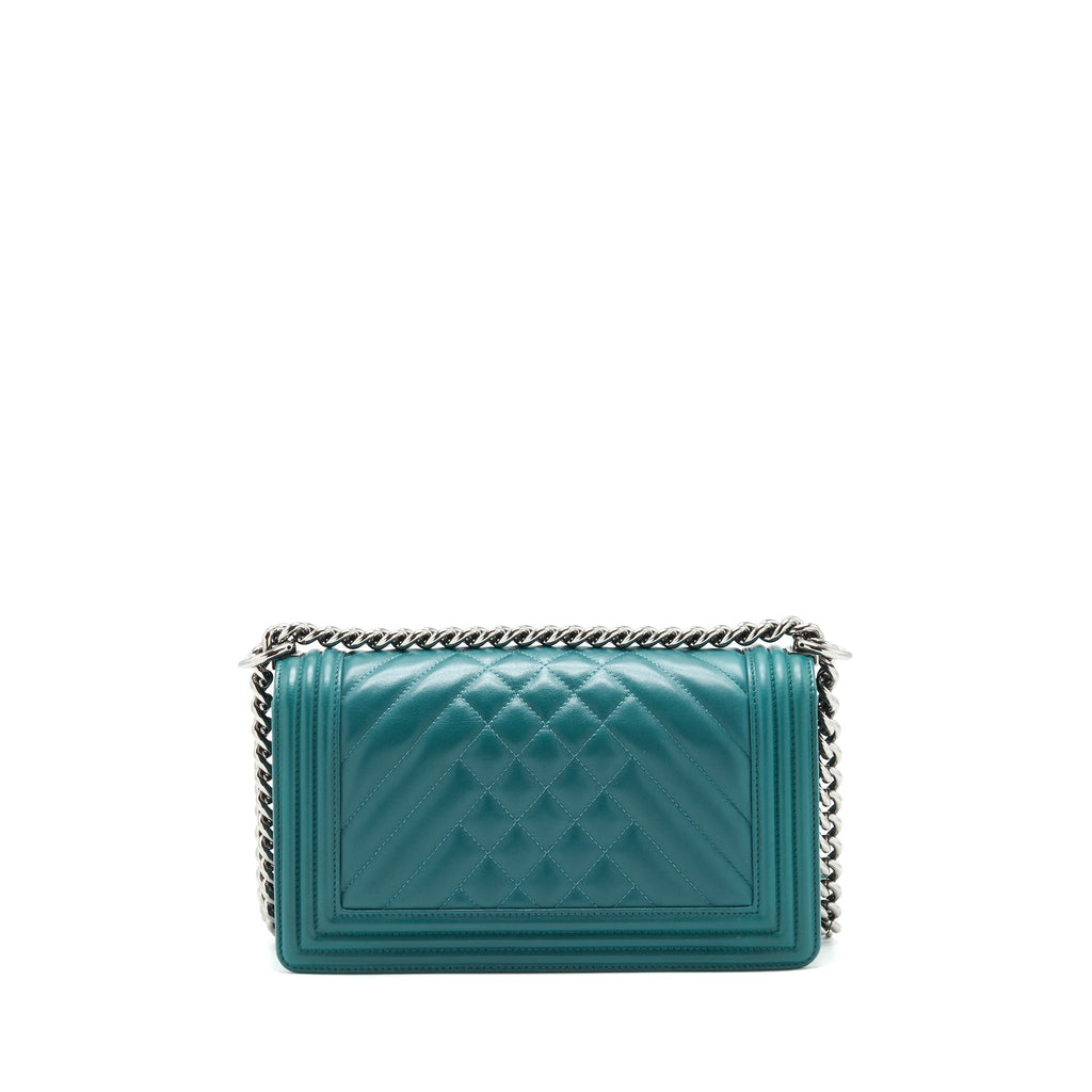 CHANEL MEDIUM BOY LAMBSKIN GREEN SHW